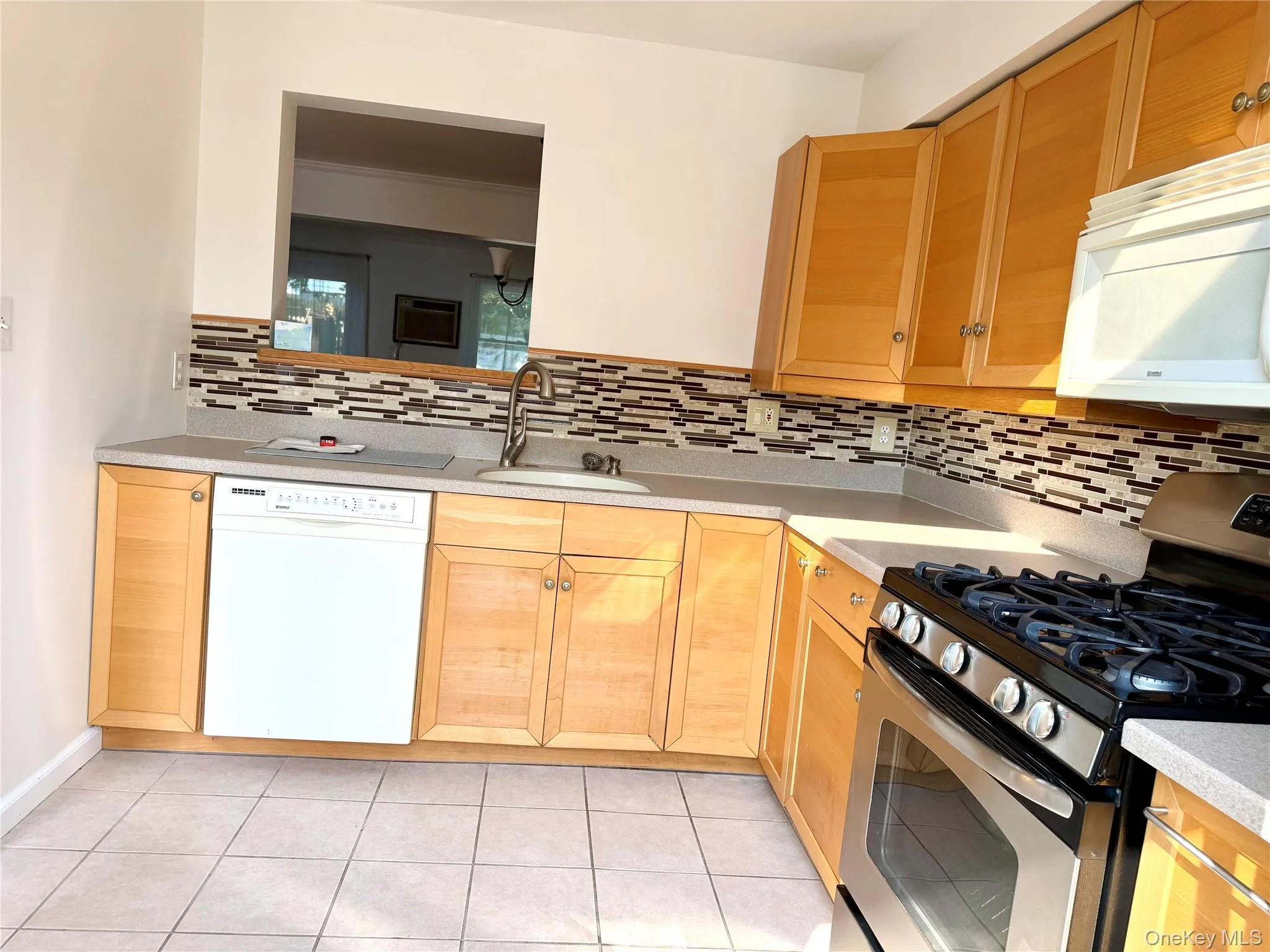 209 Everett Place, Montgomery, NY, 2 Bedrooms Bedrooms, 6 Rooms Rooms,1 BathroomBathrooms,Residential Lease,For Rent,Everett,0,1025850 209 Everett Place, Montgomery, NY, 2 Bedrooms Bedrooms, 6 Rooms Rooms,1 BathroomBathrooms,Residential Lease,For Rent,Everett,0,1025850