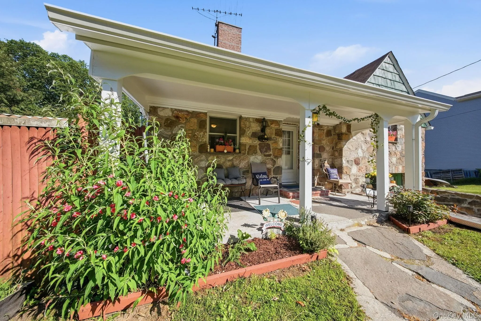 48-50 Mountain Avenue, Middletown, NY, 3 Bedrooms Bedrooms, 7 Rooms Rooms,1 BathroomBathrooms,Residential,For Rent,Mountain,0,1025851 48-50 Mountain Avenue, Middletown, NY, 3 Bedrooms Bedrooms, 7 Rooms Rooms,1 BathroomBathrooms,Residential,For Rent,Mountain,0,1025851