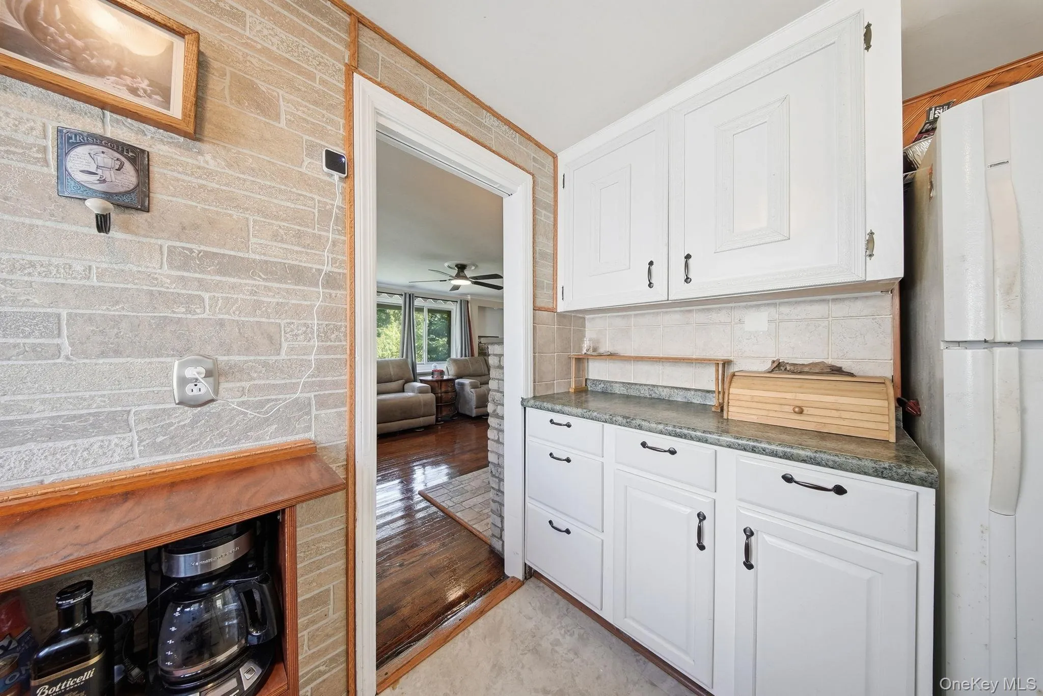 48-50 Mountain Avenue, Middletown, NY, 3 Bedrooms Bedrooms, 7 Rooms Rooms,1 BathroomBathrooms,Residential,For Rent,Mountain,0,1025851 48-50 Mountain Avenue, Middletown, NY, 3 Bedrooms Bedrooms, 7 Rooms Rooms,1 BathroomBathrooms,Residential,For Rent,Mountain,0,1025851