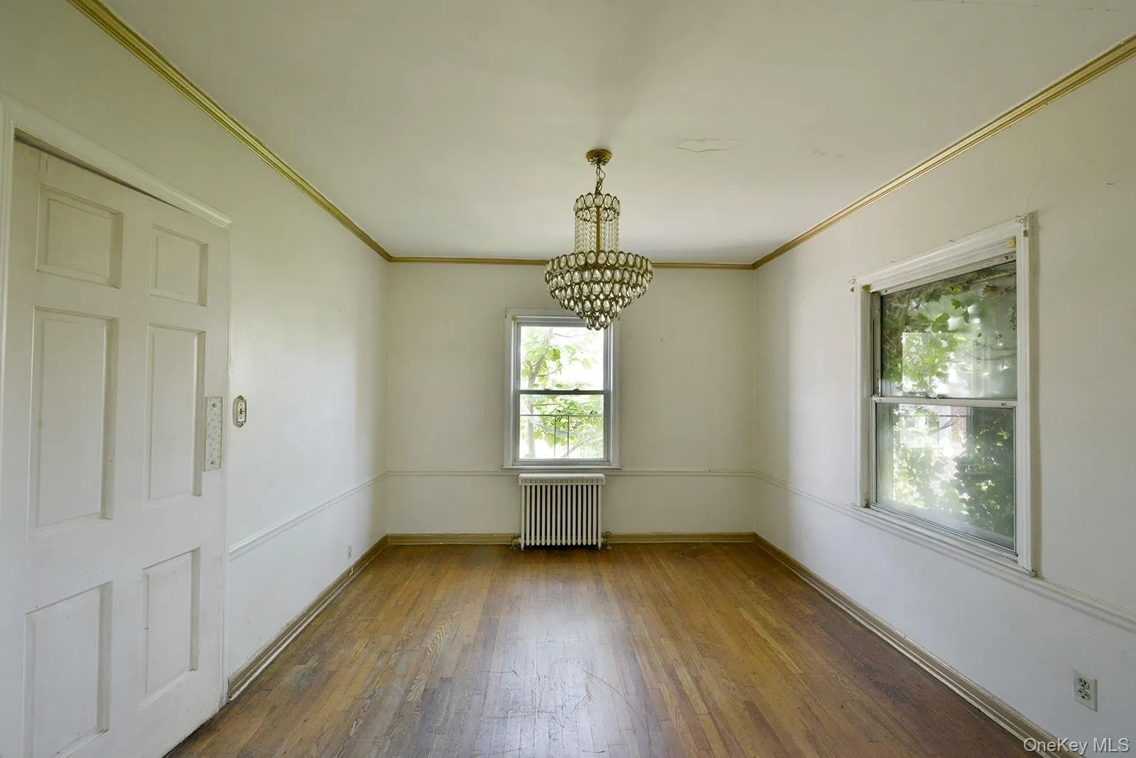 12007 225th Street, New York, NY, 3 Bedrooms Bedrooms, 7 Rooms Rooms,1 BathroomBathrooms,Residential,For Rent,225th,0,1025858 12007 225th Street, New York, NY, 3 Bedrooms Bedrooms, 7 Rooms Rooms,1 BathroomBathrooms,Residential,For Rent,225th,0,1025858