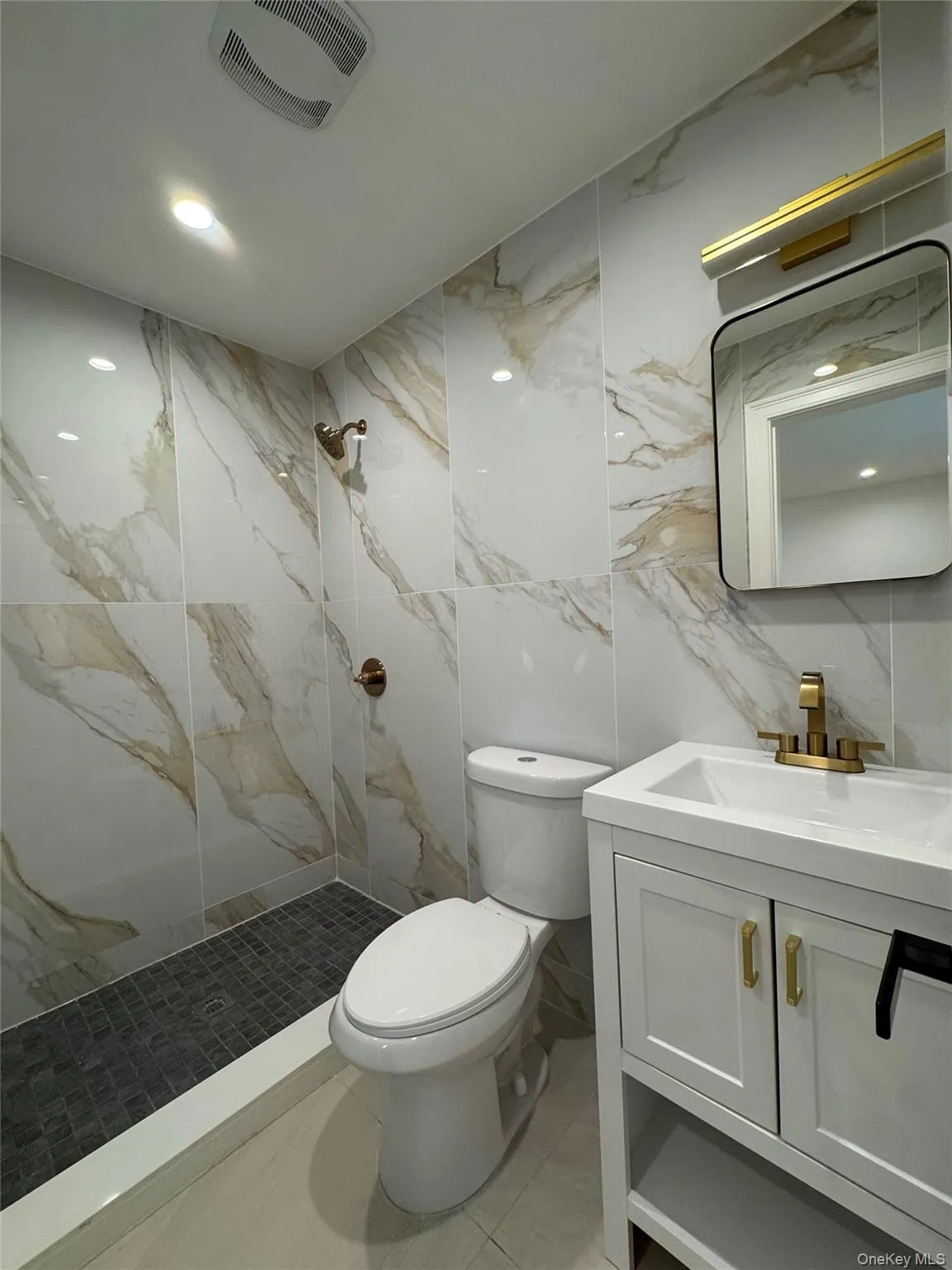 14590 226th Street, New York, NY, 3 Bedrooms Bedrooms, 8 Rooms Rooms,2 BathroomsBathrooms,Residential Lease,For Rent,226th,0,1025860 14590 226th Street, New York, NY, 3 Bedrooms Bedrooms, 8 Rooms Rooms,2 BathroomsBathrooms,Residential Lease,For Rent,226th,0,1025860