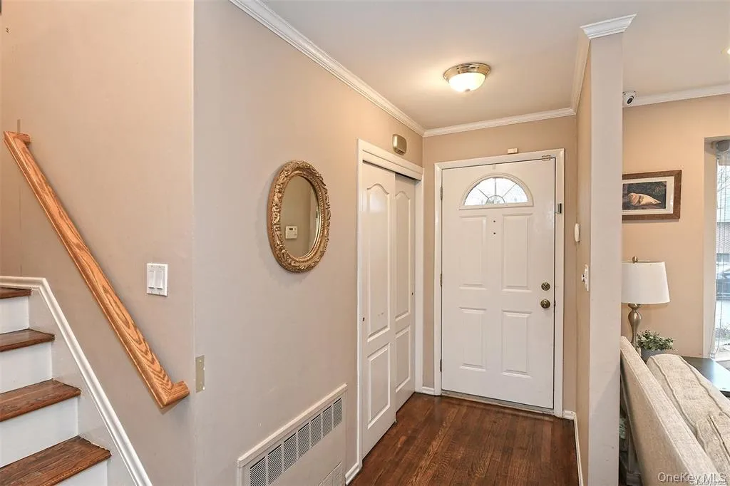 96 Phipps Lane, Oyster Bay, NY, 4 Bedrooms Bedrooms, 8 Rooms Rooms,2 BathroomsBathrooms,Residential Lease,For Rent,Phipps,0,1025863 96 Phipps Lane, Oyster Bay, NY, 4 Bedrooms Bedrooms, 8 Rooms Rooms,2 BathroomsBathrooms,Residential Lease,For Rent,Phipps,0,1025863
