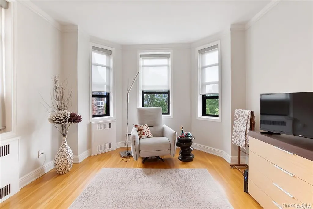 84-51 Beverly Road, New York, NY, 1 Bedroom Bedrooms, 4 Rooms Rooms,1 BathroomBathrooms,Residential,For Rent,Beverly,0,1025864 84-51 Beverly Road, New York, NY, 1 Bedroom Bedrooms, 4 Rooms Rooms,1 BathroomBathrooms,Residential,For Rent,Beverly,0,1025864