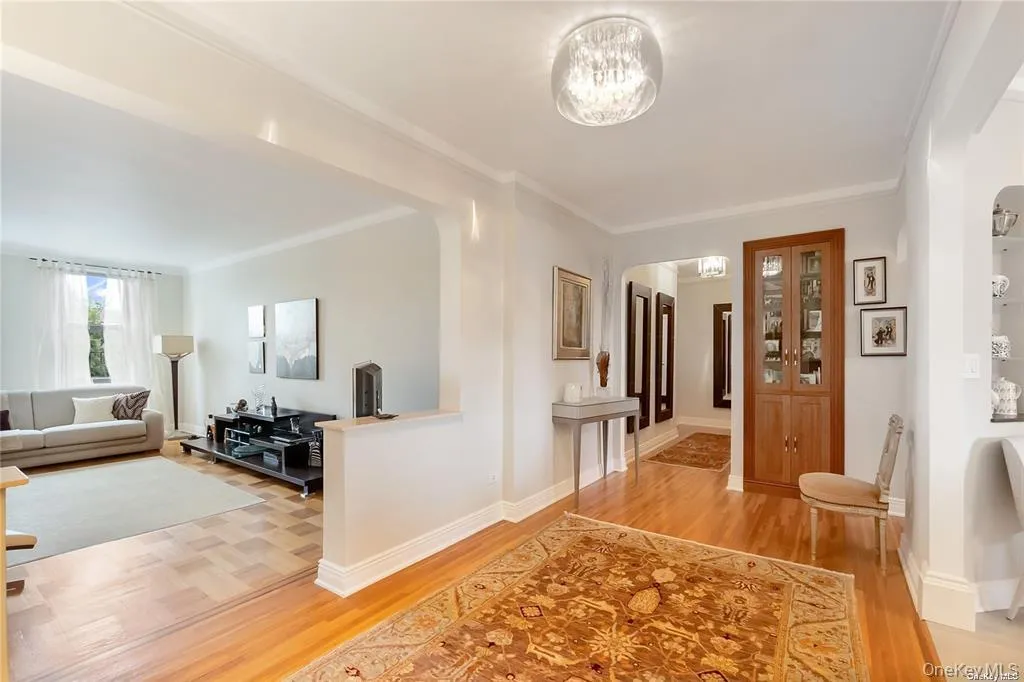 84-51 Beverly Road, New York, NY, 1 Bedroom Bedrooms, 4 Rooms Rooms,1 BathroomBathrooms,Residential,For Rent,Beverly,0,1025864 84-51 Beverly Road, New York, NY, 1 Bedroom Bedrooms, 4 Rooms Rooms,1 BathroomBathrooms,Residential,For Rent,Beverly,0,1025864