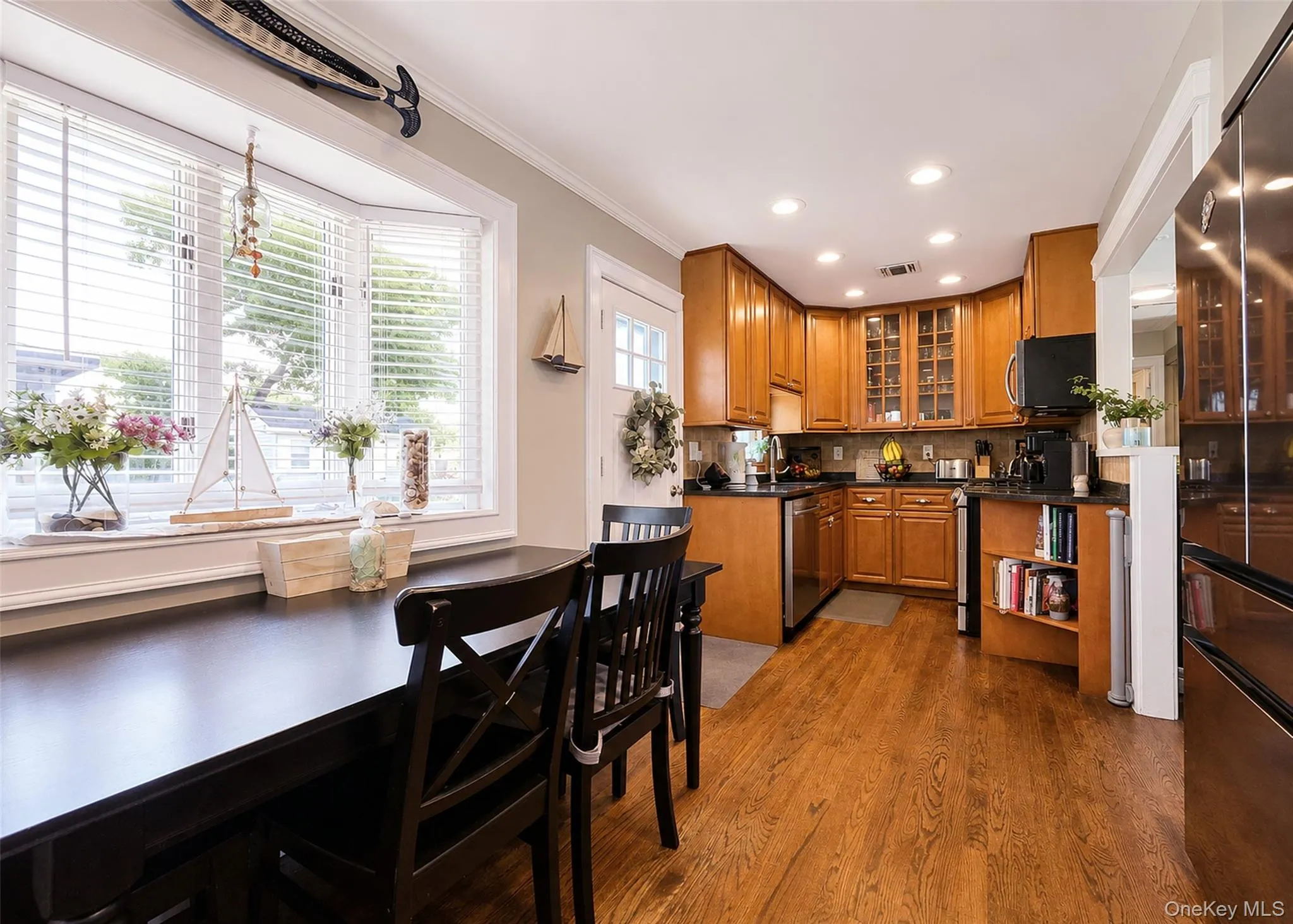 8 Harrison Street, Brookhaven, NY, 3 Bedrooms Bedrooms, 5 Rooms Rooms,1 BathroomBathrooms,Residential,For Rent,Harrison,0,1025868 8 Harrison Street, Brookhaven, NY, 3 Bedrooms Bedrooms, 5 Rooms Rooms,1 BathroomBathrooms,Residential,For Rent,Harrison,0,1025868