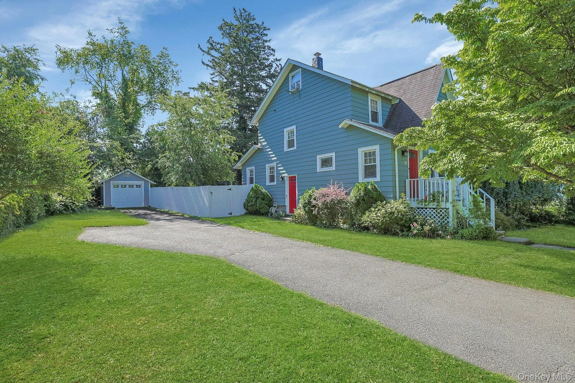 54 Burnside Avenue, Clarkstown, NY, 2 Bedrooms Bedrooms, 8 Rooms Rooms,1 BathroomBathrooms,Residential,For Rent,Burnside,0,1025873 54 Burnside Avenue, Clarkstown, NY, 2 Bedrooms Bedrooms, 8 Rooms Rooms,1 BathroomBathrooms,Residential,For Rent,Burnside,0,1025873