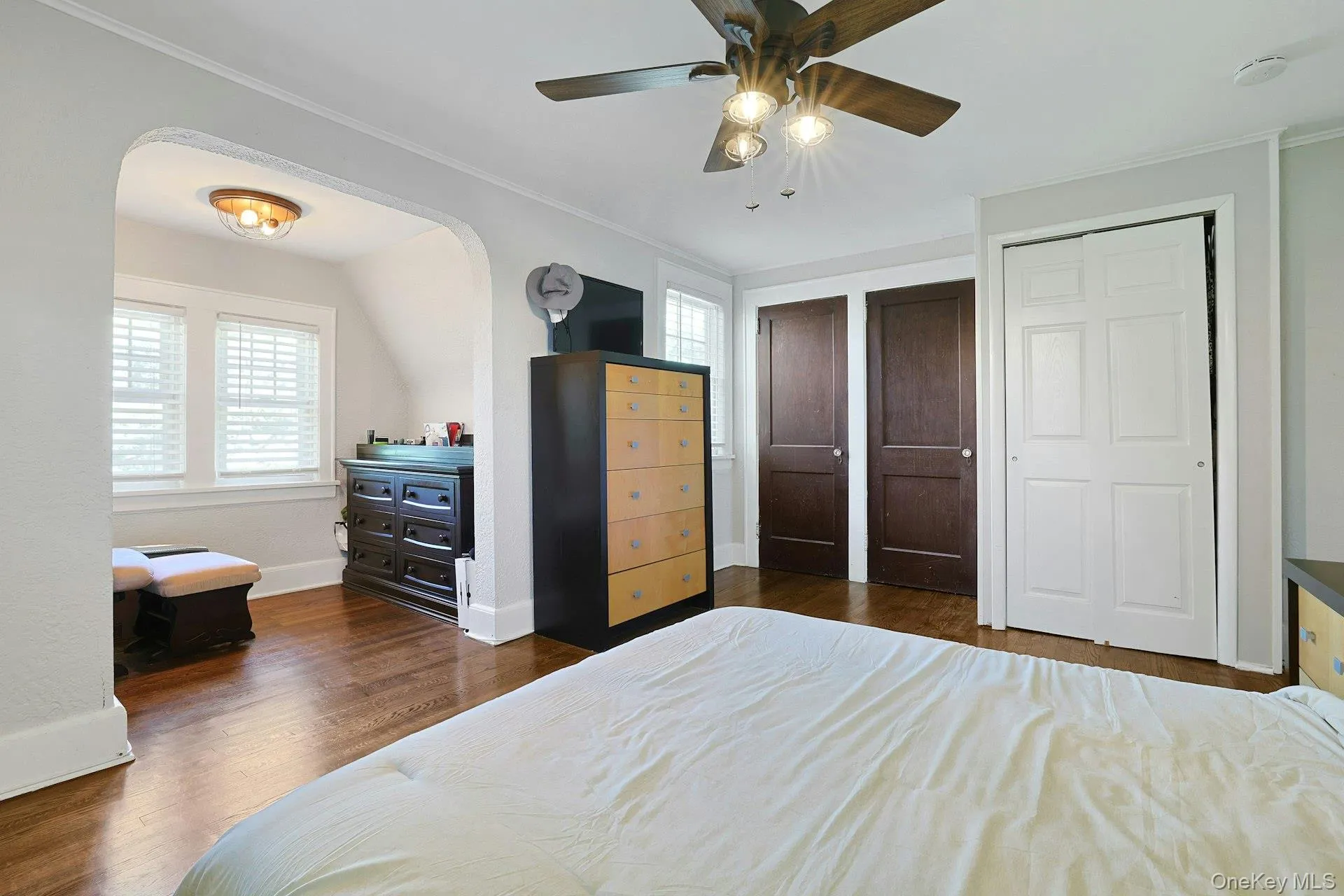 54 Burnside Avenue, Clarkstown, NY, 2 Bedrooms Bedrooms, 8 Rooms Rooms,1 BathroomBathrooms,Residential,For Rent,Burnside,0,1025873 54 Burnside Avenue, Clarkstown, NY, 2 Bedrooms Bedrooms, 8 Rooms Rooms,1 BathroomBathrooms,Residential,For Rent,Burnside,0,1025873