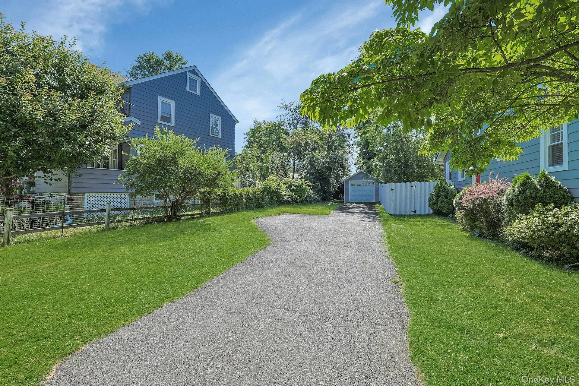54 Burnside Avenue, Clarkstown, NY, 2 Bedrooms Bedrooms, 8 Rooms Rooms,1 BathroomBathrooms,Residential,For Rent,Burnside,0,1025873 54 Burnside Avenue, Clarkstown, NY, 2 Bedrooms Bedrooms, 8 Rooms Rooms,1 BathroomBathrooms,Residential,For Rent,Burnside,0,1025873