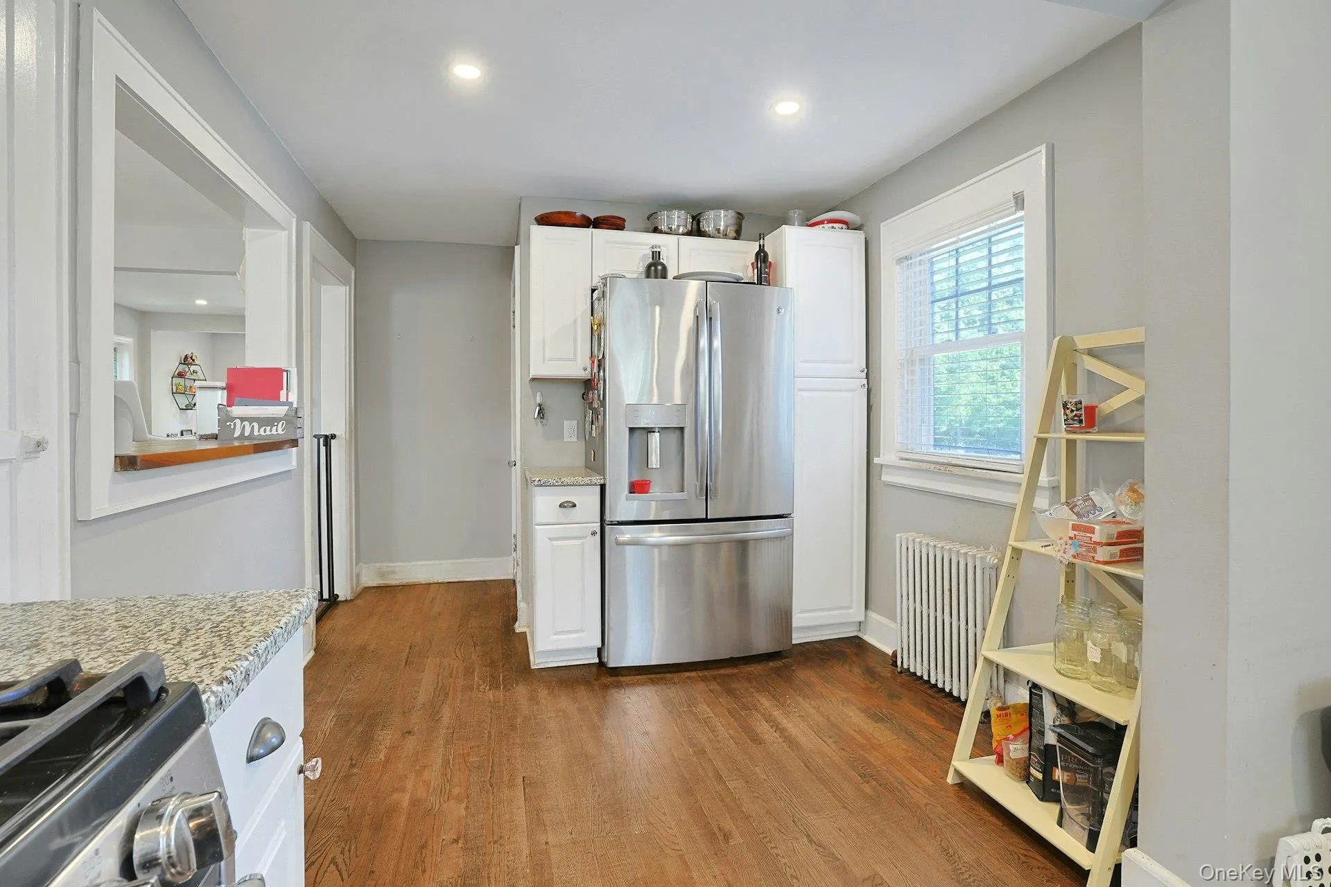 54 Burnside Avenue, Clarkstown, NY, 2 Bedrooms Bedrooms, 8 Rooms Rooms,1 BathroomBathrooms,Residential,For Rent,Burnside,0,1025873 54 Burnside Avenue, Clarkstown, NY, 2 Bedrooms Bedrooms, 8 Rooms Rooms,1 BathroomBathrooms,Residential,For Rent,Burnside,0,1025873