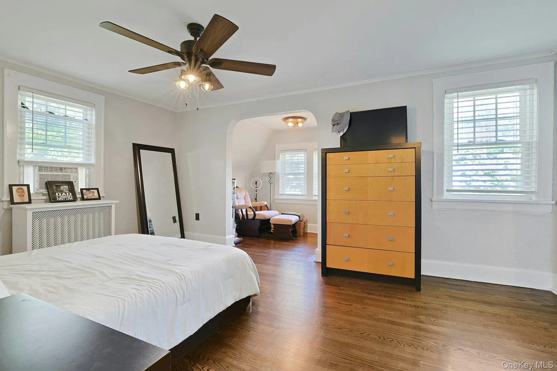 54 Burnside Avenue, Clarkstown, NY, 2 Bedrooms Bedrooms, 8 Rooms Rooms,1 BathroomBathrooms,Residential,For Rent,Burnside,0,1025873 54 Burnside Avenue, Clarkstown, NY, 2 Bedrooms Bedrooms, 8 Rooms Rooms,1 BathroomBathrooms,Residential,For Rent,Burnside,0,1025873