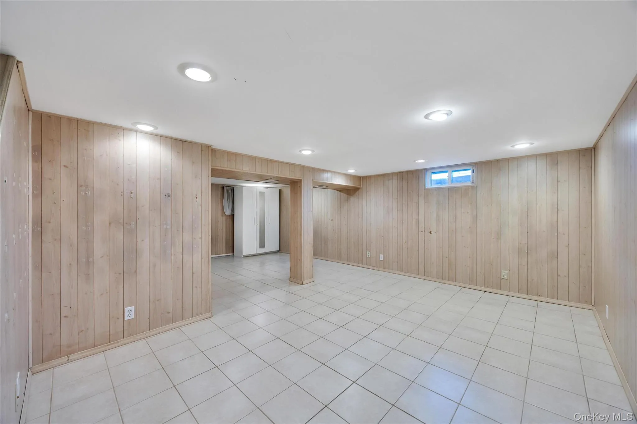 42 Crescent Street, Oyster Bay, NY, 3 Bedrooms Bedrooms, 8 Rooms Rooms,2 BathroomsBathrooms,Residential,For Rent,Crescent,0,1025874 42 Crescent Street, Oyster Bay, NY, 3 Bedrooms Bedrooms, 8 Rooms Rooms,2 BathroomsBathrooms,Residential,For Rent,Crescent,0,1025874