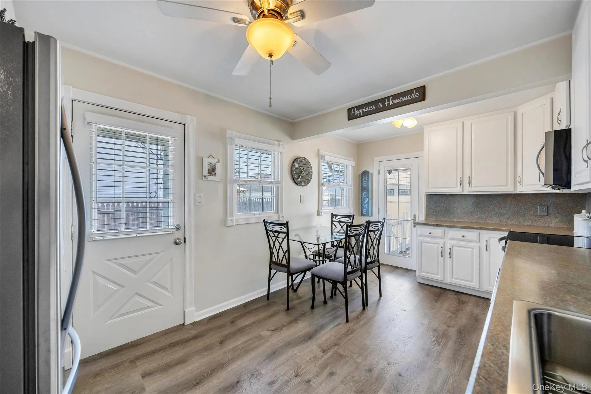 42 Crescent Street, Oyster Bay, NY, 3 Bedrooms Bedrooms, 8 Rooms Rooms,2 BathroomsBathrooms,Residential,For Rent,Crescent,0,1025874 42 Crescent Street, Oyster Bay, NY, 3 Bedrooms Bedrooms, 8 Rooms Rooms,2 BathroomsBathrooms,Residential,For Rent,Crescent,0,1025874
