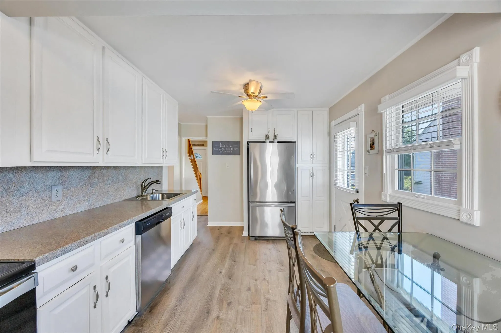 42 Crescent Street, Oyster Bay, NY, 3 Bedrooms Bedrooms, 8 Rooms Rooms,2 BathroomsBathrooms,Residential,For Rent,Crescent,0,1025874 42 Crescent Street, Oyster Bay, NY, 3 Bedrooms Bedrooms, 8 Rooms Rooms,2 BathroomsBathrooms,Residential,For Rent,Crescent,0,1025874