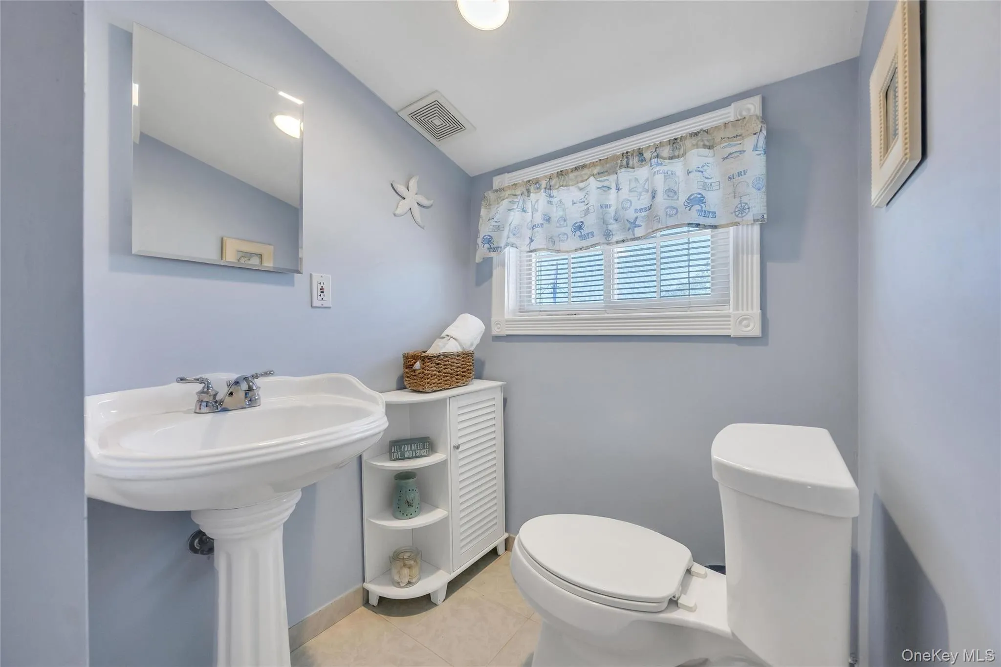 42 Crescent Street, Oyster Bay, NY, 3 Bedrooms Bedrooms, 8 Rooms Rooms,2 BathroomsBathrooms,Residential,For Rent,Crescent,0,1025874 42 Crescent Street, Oyster Bay, NY, 3 Bedrooms Bedrooms, 8 Rooms Rooms,2 BathroomsBathrooms,Residential,For Rent,Crescent,0,1025874