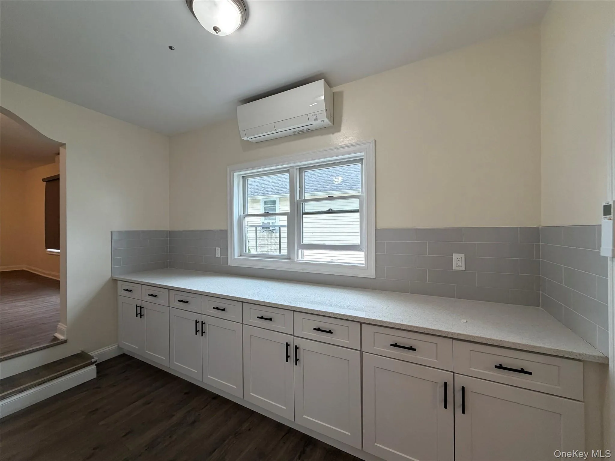 182 Ashford Avenue, Greenburgh, NY, 3 Bedrooms Bedrooms, 5 Rooms Rooms,2 BathroomsBathrooms,Residential Lease,For Rent,Ashford,0,1025875 182 Ashford Avenue, Greenburgh, NY, 3 Bedrooms Bedrooms, 5 Rooms Rooms,2 BathroomsBathrooms,Residential Lease,For Rent,Ashford,0,1025875