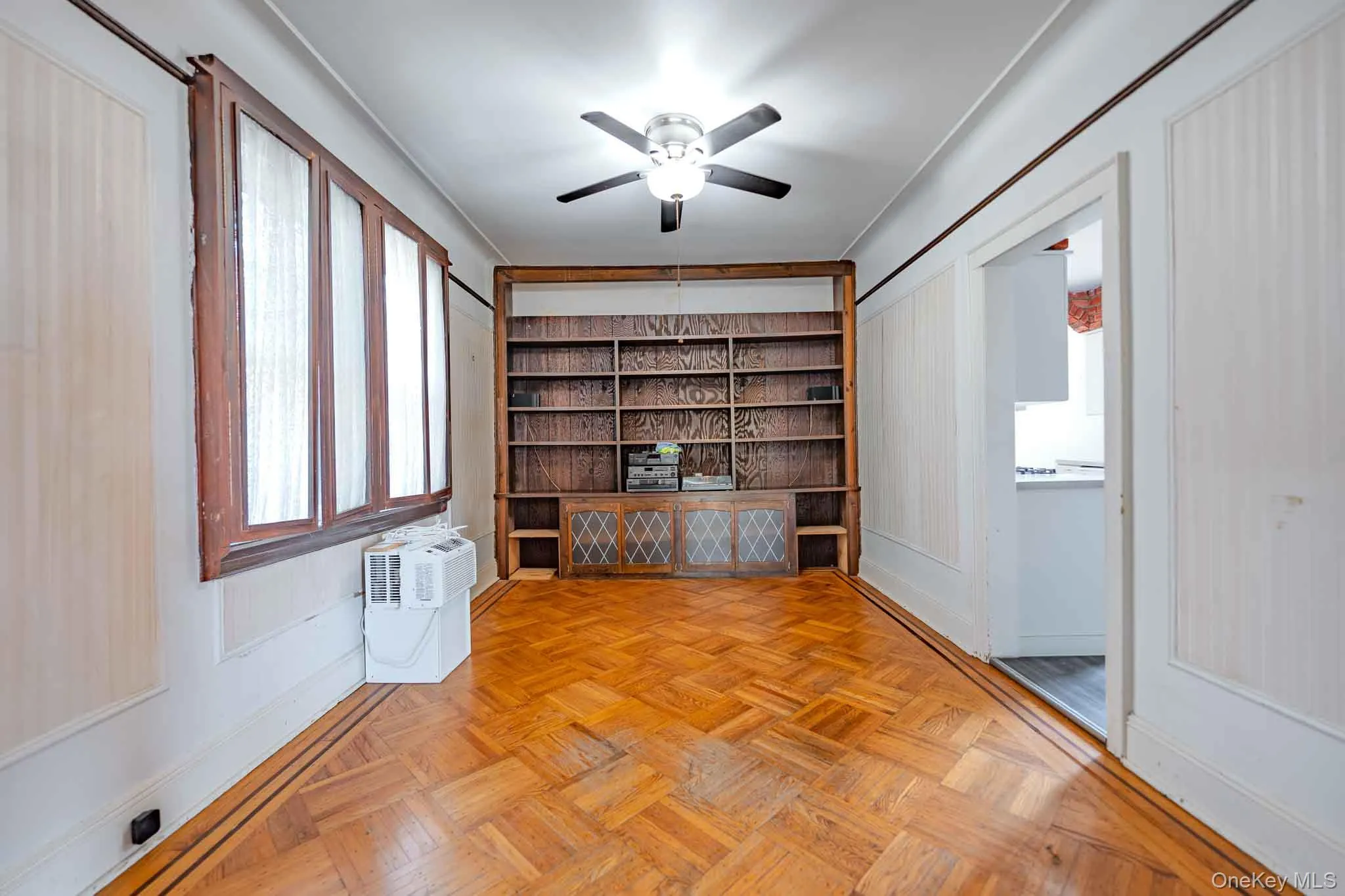 124 Roosevelt Boulevard, Long Beach, NY, 3 Bedrooms Bedrooms, 8 Rooms Rooms,2 BathroomsBathrooms,Residential,For Rent,Roosevelt,0,1025876 124 Roosevelt Boulevard, Long Beach, NY, 3 Bedrooms Bedrooms, 8 Rooms Rooms,2 BathroomsBathrooms,Residential,For Rent,Roosevelt,0,1025876