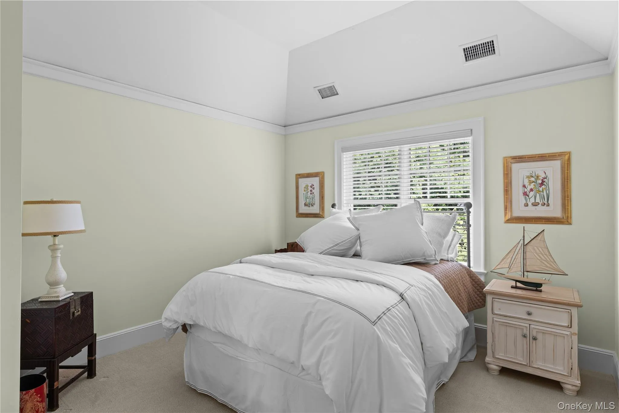 42 Jessup Lane, Southampton, NY, 4 Bedrooms Bedrooms, 9 Rooms Rooms,4 BathroomsBathrooms,Residential,For Rent,Jessup,0,1025877 42 Jessup Lane, Southampton, NY, 4 Bedrooms Bedrooms, 9 Rooms Rooms,4 BathroomsBathrooms,Residential,For Rent,Jessup,0,1025877