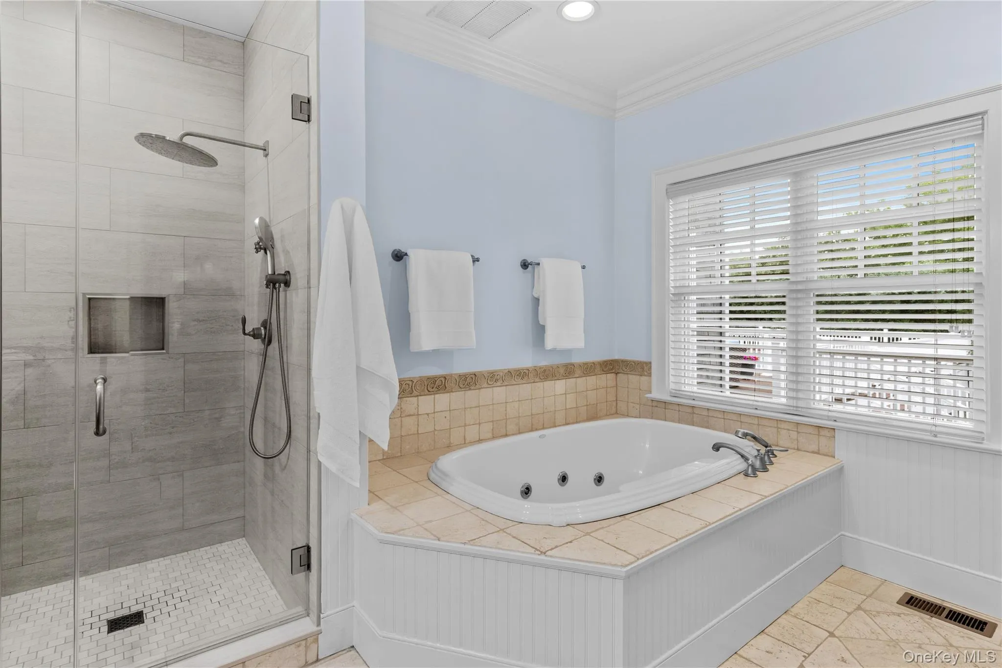 42 Jessup Lane, Southampton, NY, 4 Bedrooms Bedrooms, 9 Rooms Rooms,4 BathroomsBathrooms,Residential,For Rent,Jessup,0,1025877 42 Jessup Lane, Southampton, NY, 4 Bedrooms Bedrooms, 9 Rooms Rooms,4 BathroomsBathrooms,Residential,For Rent,Jessup,0,1025877