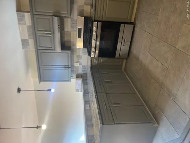 4026 Lowerre Place, New York, NY, 3 Bedrooms Bedrooms, 5 Rooms Rooms,1 BathroomBathrooms,Residential Lease,For Rent,Lowerre,0,1025878 4026 Lowerre Place, New York, NY, 3 Bedrooms Bedrooms, 5 Rooms Rooms,1 BathroomBathrooms,Residential Lease,For Rent,Lowerre,0,1025878