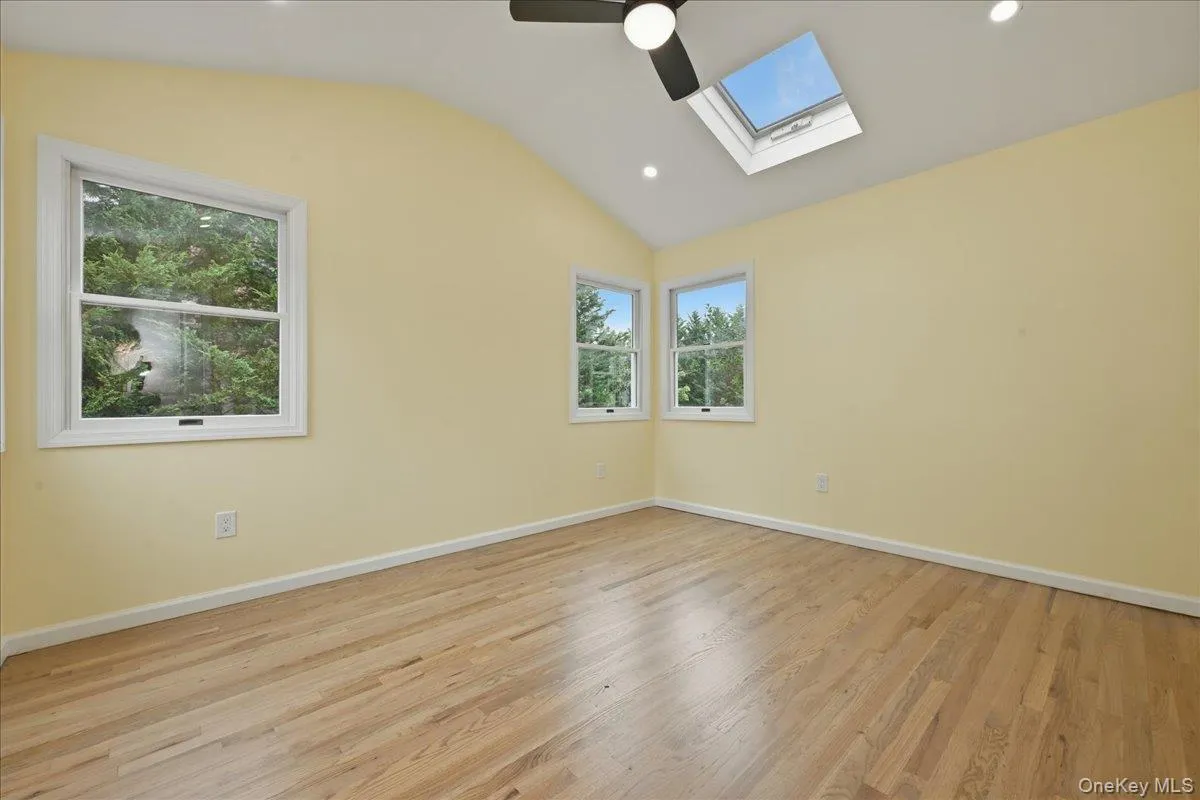 616 Harless Place, Hempstead, NY, 5 Bedrooms Bedrooms, 9 Rooms Rooms,4 BathroomsBathrooms,Residential,For Rent,Harless,0,1025880 616 Harless Place, Hempstead, NY, 5 Bedrooms Bedrooms, 9 Rooms Rooms,4 BathroomsBathrooms,Residential,For Rent,Harless,0,1025880