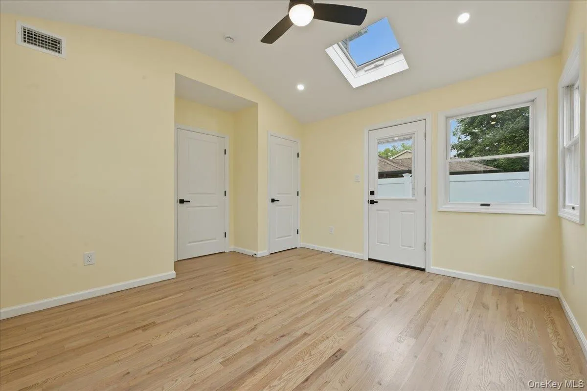 616 Harless Place, Hempstead, NY, 5 Bedrooms Bedrooms, 9 Rooms Rooms,4 BathroomsBathrooms,Residential,For Rent,Harless,0,1025880 616 Harless Place, Hempstead, NY, 5 Bedrooms Bedrooms, 9 Rooms Rooms,4 BathroomsBathrooms,Residential,For Rent,Harless,0,1025880