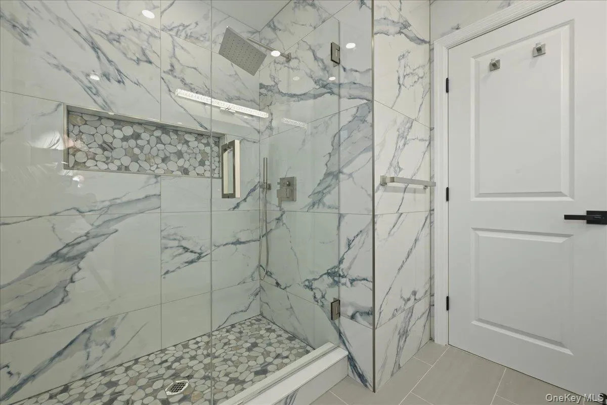 616 Harless Place, Hempstead, NY, 5 Bedrooms Bedrooms, 9 Rooms Rooms,4 BathroomsBathrooms,Residential,For Rent,Harless,0,1025880 616 Harless Place, Hempstead, NY, 5 Bedrooms Bedrooms, 9 Rooms Rooms,4 BathroomsBathrooms,Residential,For Rent,Harless,0,1025880