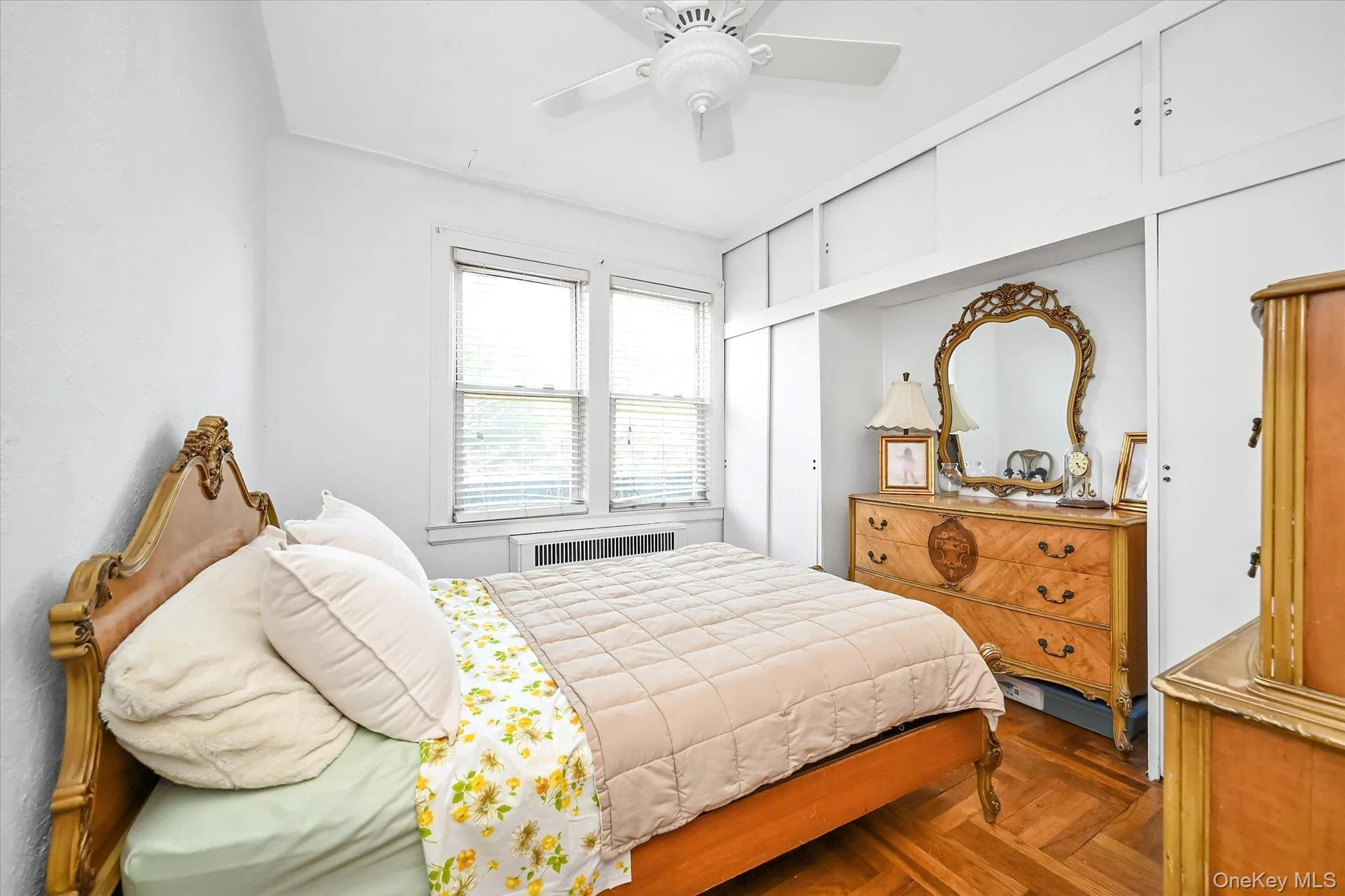 202-02 36th Avenue, New York, NY, 5 Bedrooms Bedrooms, 8 Rooms Rooms,2 BathroomsBathrooms,Residential,For Rent,36th,0,1025886 202-02 36th Avenue, New York, NY, 5 Bedrooms Bedrooms, 8 Rooms Rooms,2 BathroomsBathrooms,Residential,For Rent,36th,0,1025886