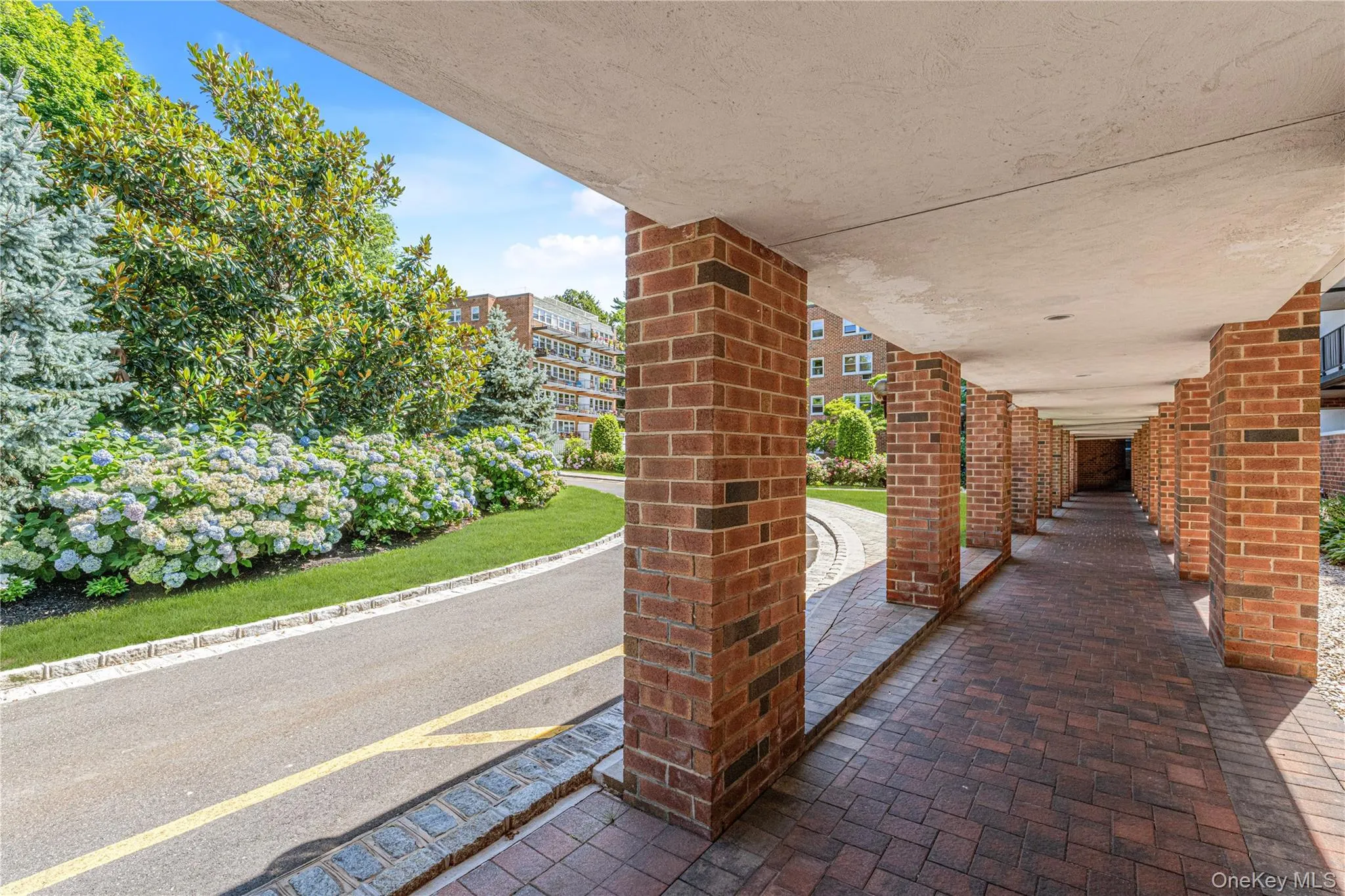 32 Pearsall Avenue, Glen Cove, NY, 1 Bedroom Bedrooms, 4 Rooms Rooms,1 BathroomBathrooms,Residential,For Rent,Pearsall,0,1025890 32 Pearsall Avenue, Glen Cove, NY, 1 Bedroom Bedrooms, 4 Rooms Rooms,1 BathroomBathrooms,Residential,For Rent,Pearsall,0,1025890