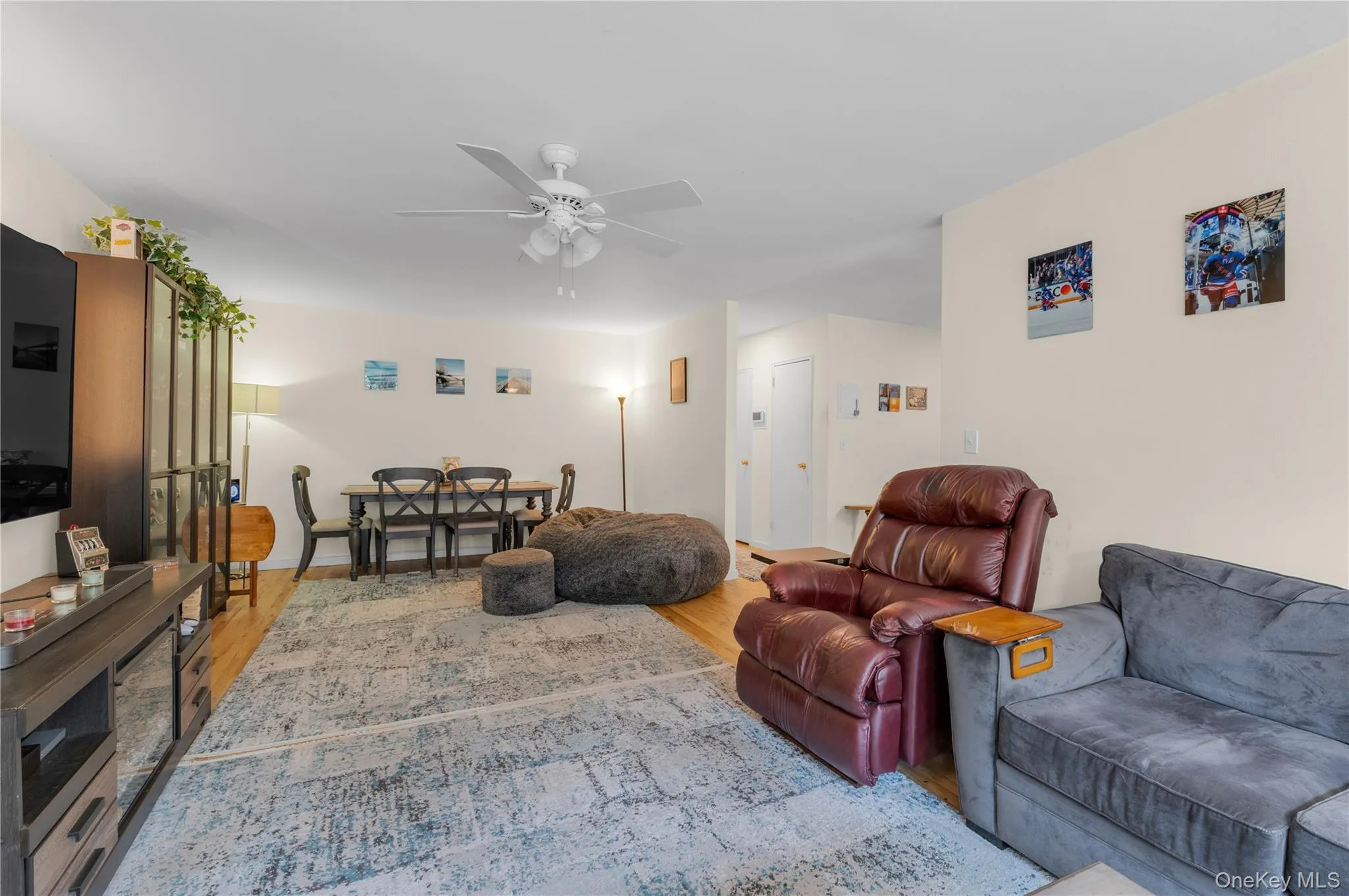 32 Pearsall Avenue, Glen Cove, NY, 1 Bedroom Bedrooms, 4 Rooms Rooms,1 BathroomBathrooms,Residential,For Rent,Pearsall,0,1025890 32 Pearsall Avenue, Glen Cove, NY, 1 Bedroom Bedrooms, 4 Rooms Rooms,1 BathroomBathrooms,Residential,For Rent,Pearsall,0,1025890