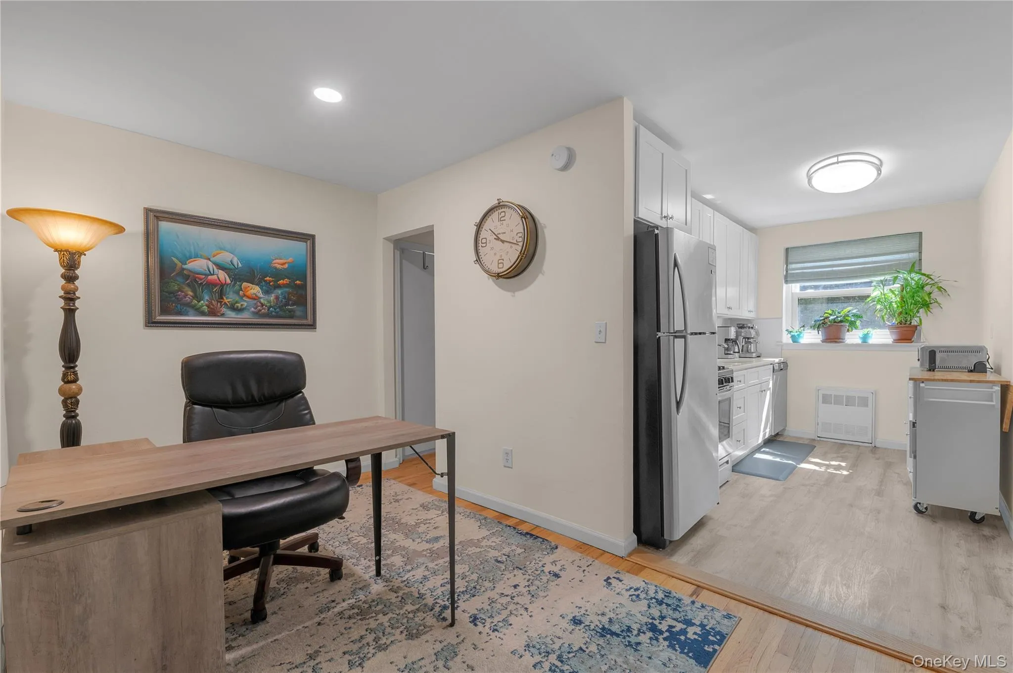 32 Pearsall Avenue, Glen Cove, NY, 1 Bedroom Bedrooms, 4 Rooms Rooms,1 BathroomBathrooms,Residential,For Rent,Pearsall,0,1025890 32 Pearsall Avenue, Glen Cove, NY, 1 Bedroom Bedrooms, 4 Rooms Rooms,1 BathroomBathrooms,Residential,For Rent,Pearsall,0,1025890