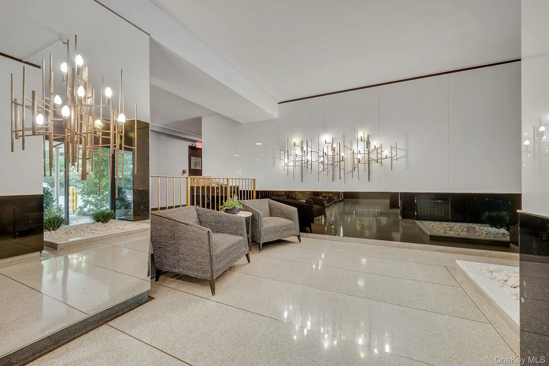 Beautiful and welcoming lobby. Beautiful and welcoming lobby.