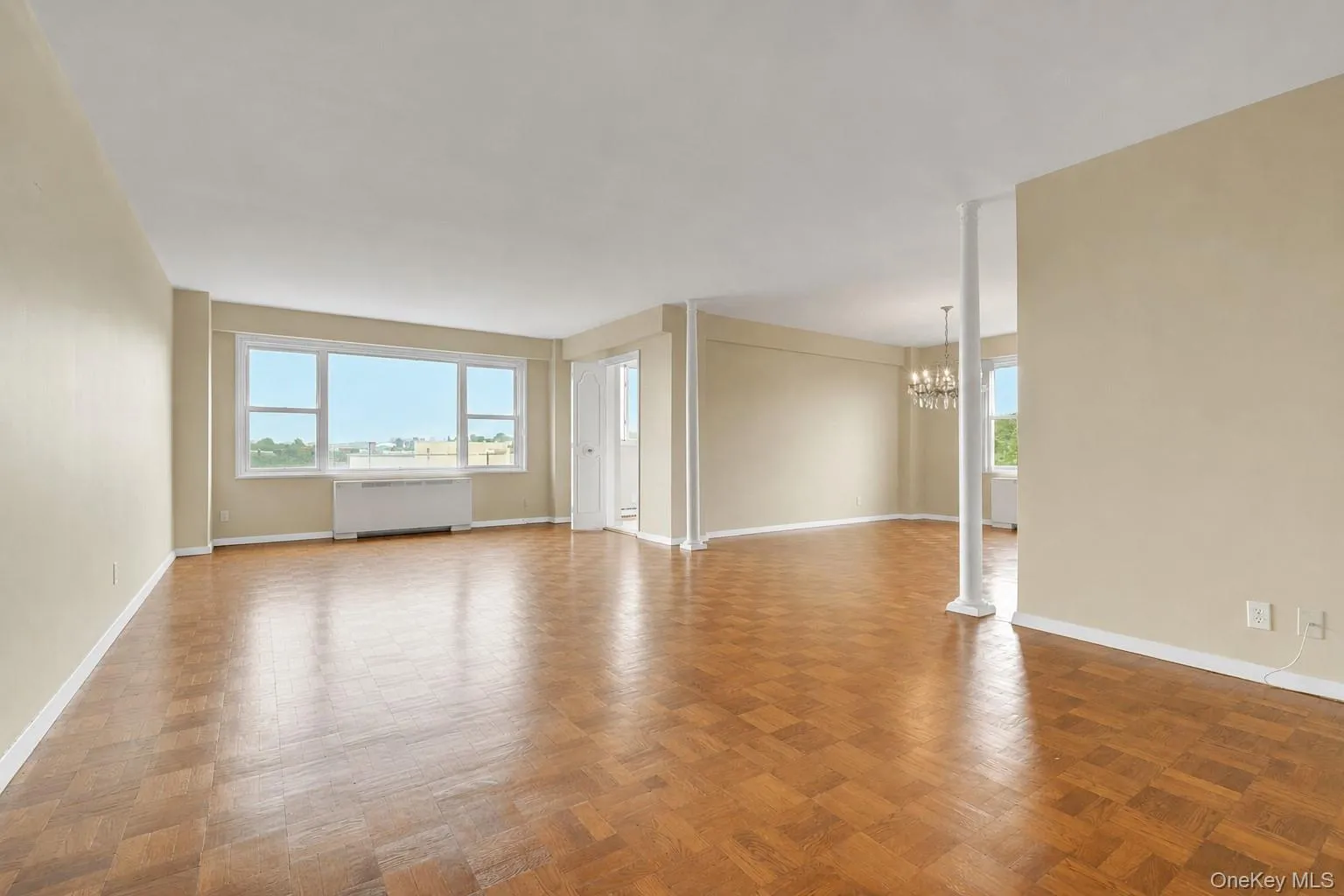 An impressive open layout offering endless possibilities for furniture placement and entertaining. An impressive open layout offering endless possibilities for furniture placement and entertaining.