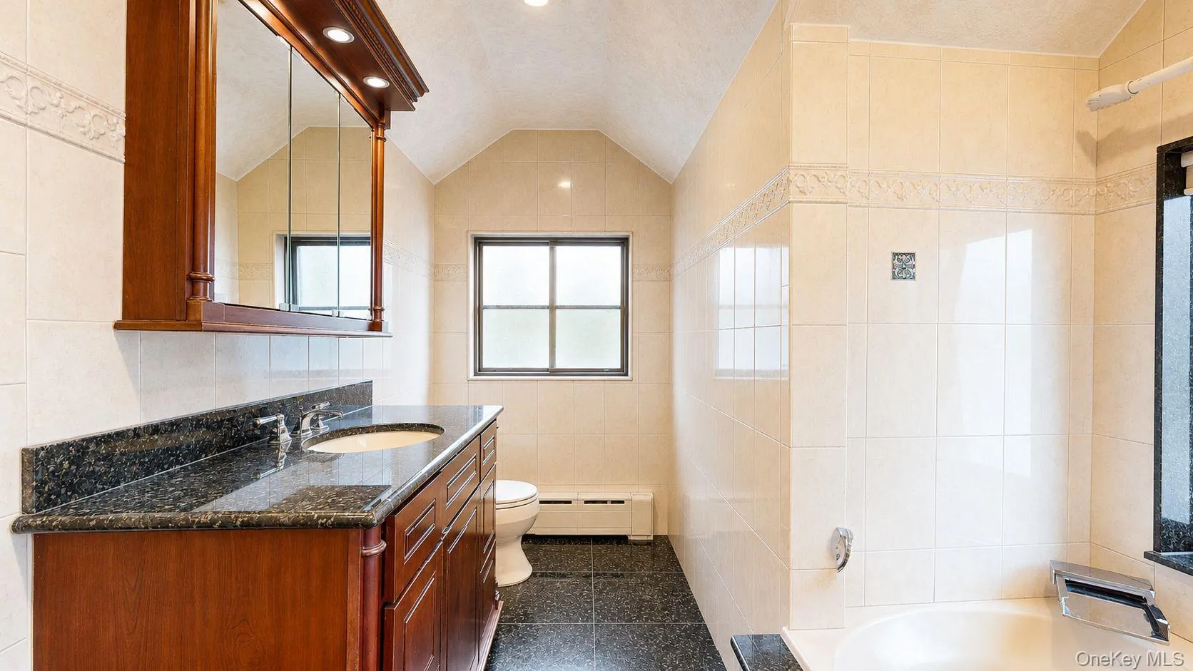 160-31 9th Avenue, New York, NY, 4 Bedrooms Bedrooms, 8 Rooms Rooms,3 BathroomsBathrooms,Residential,For Rent,9th,0,1025893 160-31 9th Avenue, New York, NY, 4 Bedrooms Bedrooms, 8 Rooms Rooms,3 BathroomsBathrooms,Residential,For Rent,9th,0,1025893