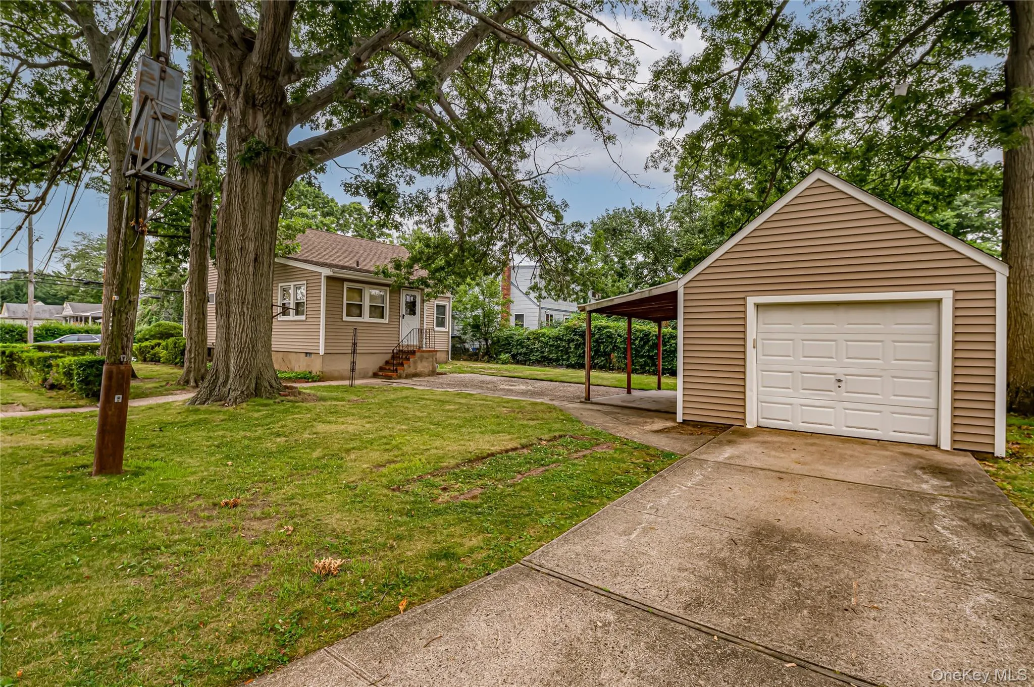 380 Gates Avenue, Babylon, NY, 4 Bedrooms Bedrooms, 7 Rooms Rooms,1 BathroomBathrooms,Residential,For Rent,Gates,0,1025897 380 Gates Avenue, Babylon, NY, 4 Bedrooms Bedrooms, 7 Rooms Rooms,1 BathroomBathrooms,Residential,For Rent,Gates,0,1025897
