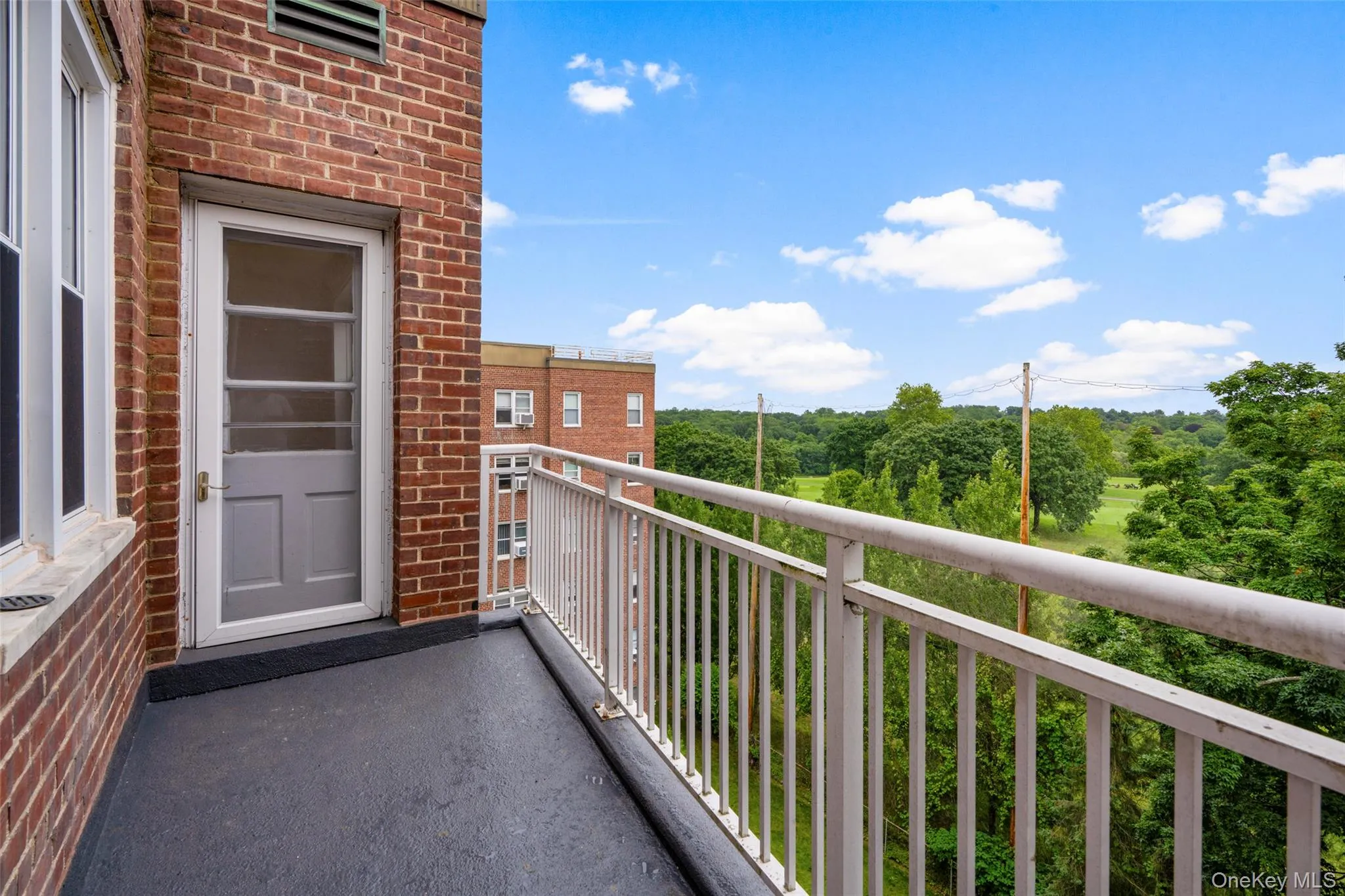 1255 North Avenue, New Rochelle, NY, 2 Bedrooms Bedrooms, 4 Rooms Rooms,2 BathroomsBathrooms,Residential,For Rent,North,0,1025899 1255 North Avenue, New Rochelle, NY, 2 Bedrooms Bedrooms, 4 Rooms Rooms,2 BathroomsBathrooms,Residential,For Rent,North,0,1025899