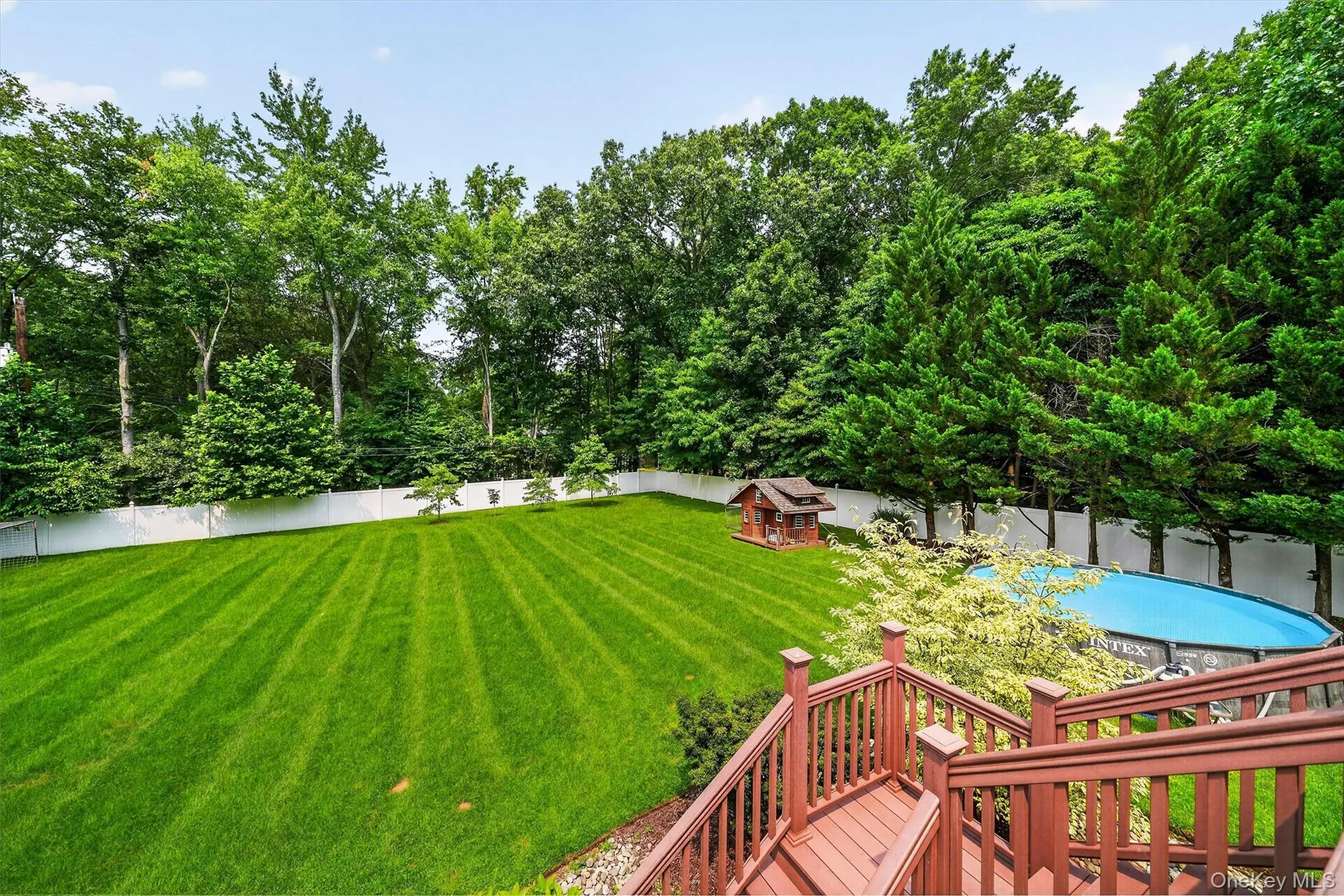 12 Little Brook Lane, Clarkstown, NY, 6 Bedrooms Bedrooms, 14 Rooms Rooms,3 BathroomsBathrooms,Residential,For Rent,Little Brook,0,1025900 12 Little Brook Lane, Clarkstown, NY, 6 Bedrooms Bedrooms, 14 Rooms Rooms,3 BathroomsBathrooms,Residential,For Rent,Little Brook,0,1025900