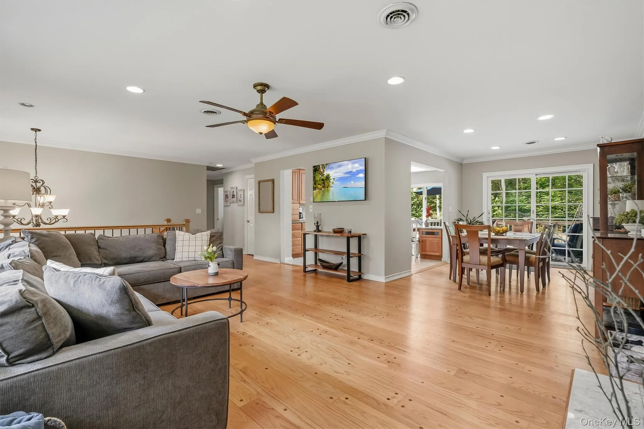 12 Little Brook Lane, Clarkstown, NY, 6 Bedrooms Bedrooms, 14 Rooms Rooms,3 BathroomsBathrooms,Residential,For Rent,Little Brook,0,1025900 12 Little Brook Lane, Clarkstown, NY, 6 Bedrooms Bedrooms, 14 Rooms Rooms,3 BathroomsBathrooms,Residential,For Rent,Little Brook,0,1025900