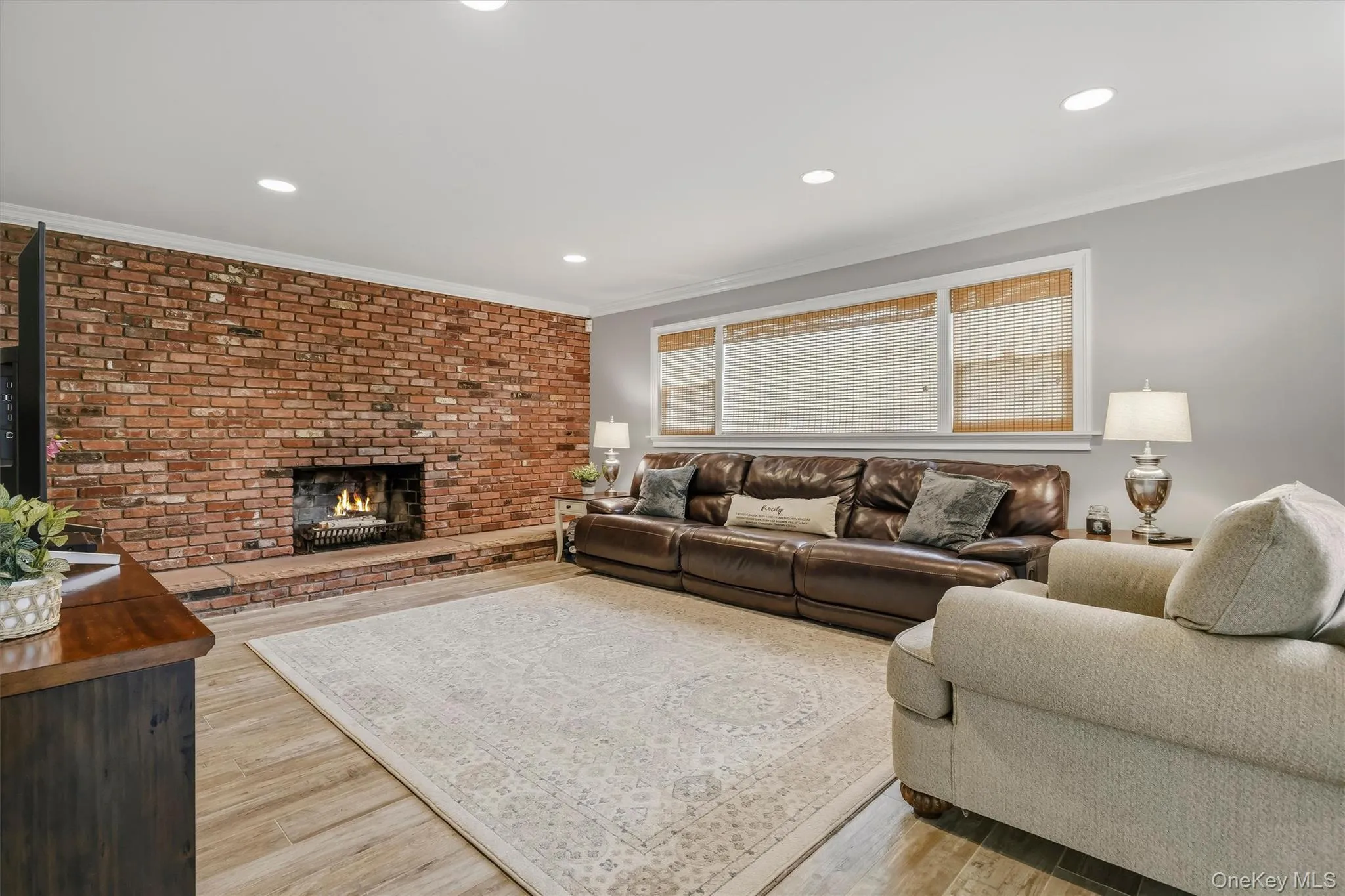 12 Little Brook Lane, Clarkstown, NY, 6 Bedrooms Bedrooms, 14 Rooms Rooms,3 BathroomsBathrooms,Residential,For Rent,Little Brook,0,1025900 12 Little Brook Lane, Clarkstown, NY, 6 Bedrooms Bedrooms, 14 Rooms Rooms,3 BathroomsBathrooms,Residential,For Rent,Little Brook,0,1025900