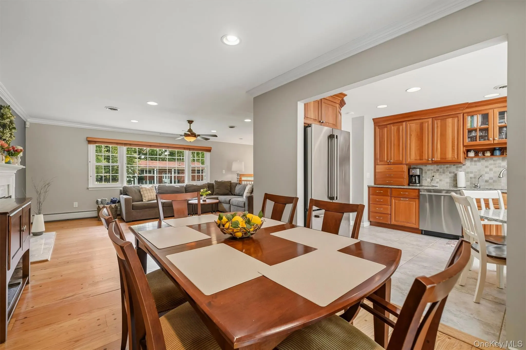 12 Little Brook Lane, Clarkstown, NY, 6 Bedrooms Bedrooms, 14 Rooms Rooms,3 BathroomsBathrooms,Residential,For Rent,Little Brook,0,1025900 12 Little Brook Lane, Clarkstown, NY, 6 Bedrooms Bedrooms, 14 Rooms Rooms,3 BathroomsBathrooms,Residential,For Rent,Little Brook,0,1025900