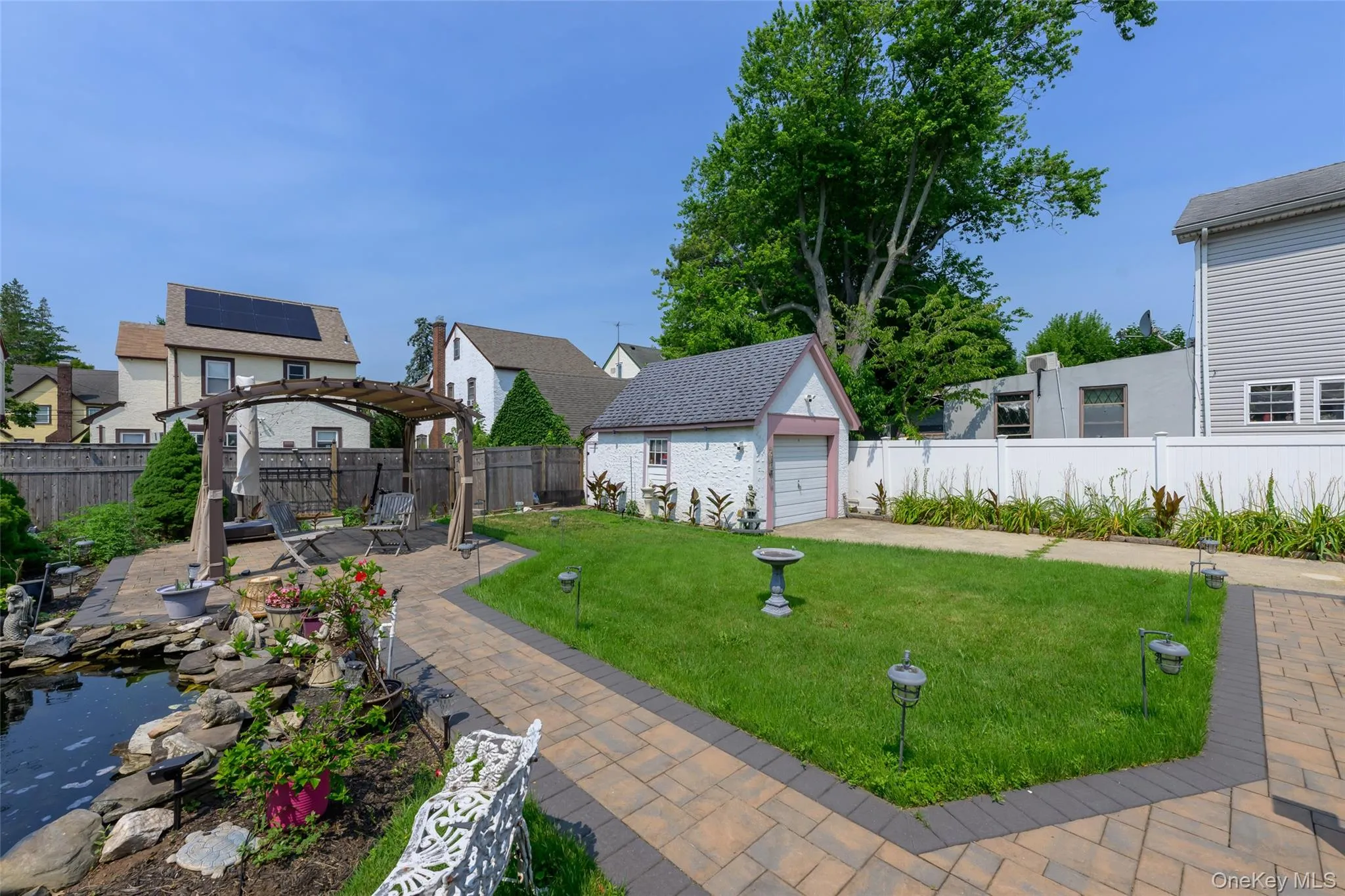 270 Bedell Terrace, Hempstead, NY, 3 Bedrooms Bedrooms, 9 Rooms Rooms,1 BathroomBathrooms,Residential,For Rent,Bedell,0,1025901 270 Bedell Terrace, Hempstead, NY, 3 Bedrooms Bedrooms, 9 Rooms Rooms,1 BathroomBathrooms,Residential,For Rent,Bedell,0,1025901