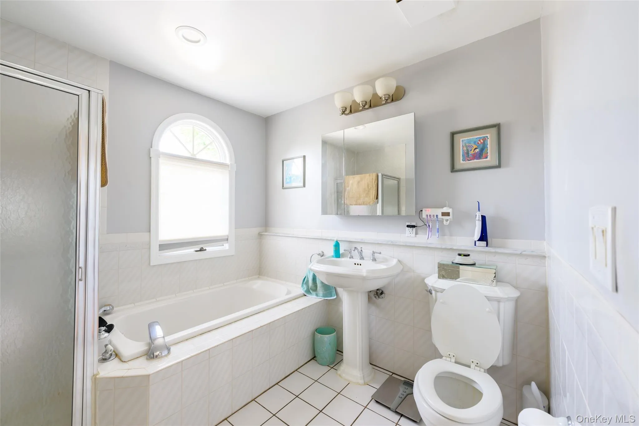 270 Bedell Terrace, Hempstead, NY, 3 Bedrooms Bedrooms, 9 Rooms Rooms,1 BathroomBathrooms,Residential,For Rent,Bedell,0,1025901 270 Bedell Terrace, Hempstead, NY, 3 Bedrooms Bedrooms, 9 Rooms Rooms,1 BathroomBathrooms,Residential,For Rent,Bedell,0,1025901