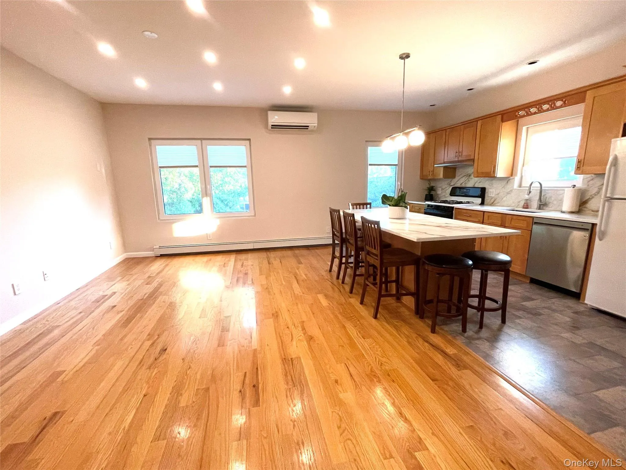 6622 53rd Avenue, New York, NY, 2 Bedrooms Bedrooms, 5 Rooms Rooms,1 BathroomBathrooms,Residential Lease,For Rent,53rd,0,1025902 6622 53rd Avenue, New York, NY, 2 Bedrooms Bedrooms, 5 Rooms Rooms,1 BathroomBathrooms,Residential Lease,For Rent,53rd,0,1025902