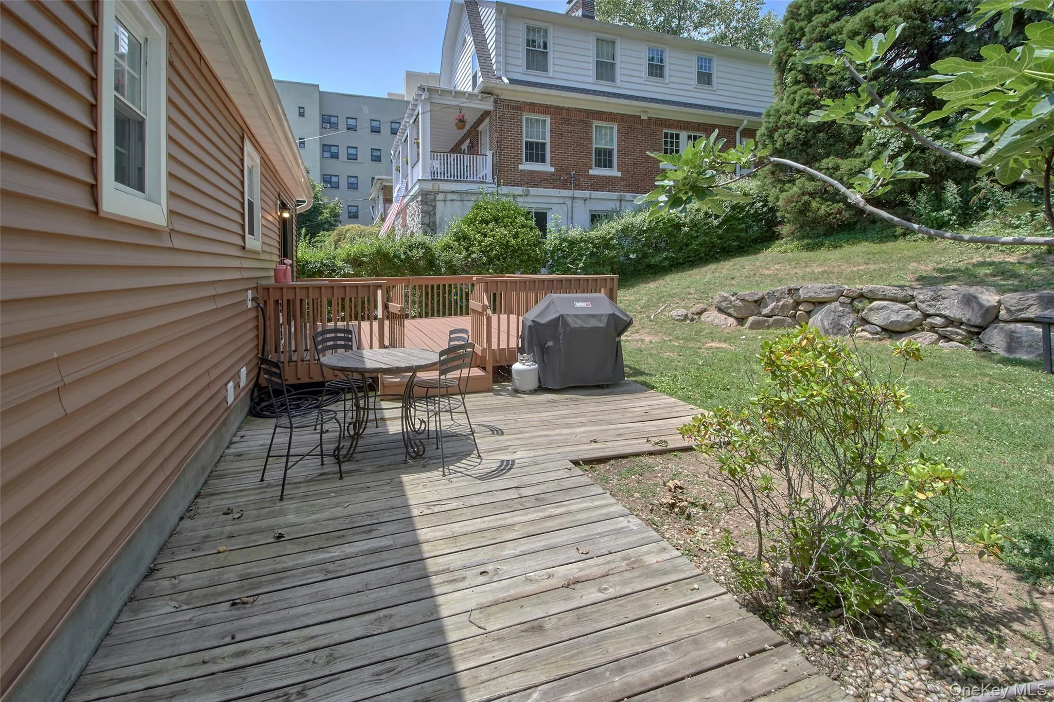 303 Livingston Avenue, Mamaroneck, NY, 3 Bedrooms Bedrooms, 7 Rooms Rooms,2 BathroomsBathrooms,Residential,For Rent,Livingston,0,1025910 303 Livingston Avenue, Mamaroneck, NY, 3 Bedrooms Bedrooms, 7 Rooms Rooms,2 BathroomsBathrooms,Residential,For Rent,Livingston,0,1025910