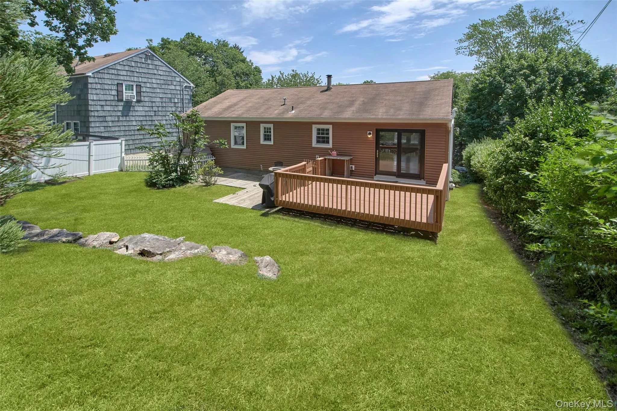 303 Livingston Avenue, Mamaroneck, NY, 3 Bedrooms Bedrooms, 7 Rooms Rooms,2 BathroomsBathrooms,Residential,For Rent,Livingston,0,1025910 303 Livingston Avenue, Mamaroneck, NY, 3 Bedrooms Bedrooms, 7 Rooms Rooms,2 BathroomsBathrooms,Residential,For Rent,Livingston,0,1025910