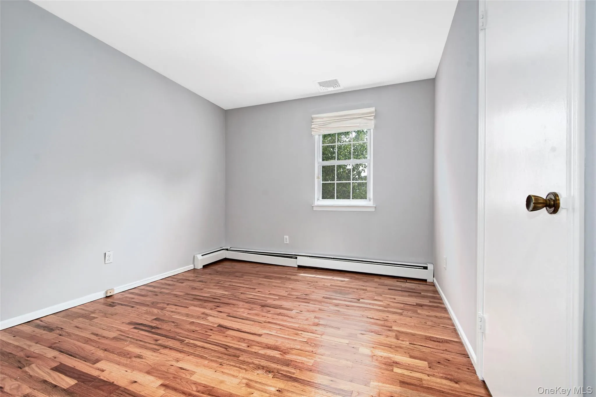 303 Livingston Avenue, Mamaroneck, NY, 3 Bedrooms Bedrooms, 7 Rooms Rooms,2 BathroomsBathrooms,Residential,For Rent,Livingston,0,1025910 303 Livingston Avenue, Mamaroneck, NY, 3 Bedrooms Bedrooms, 7 Rooms Rooms,2 BathroomsBathrooms,Residential,For Rent,Livingston,0,1025910