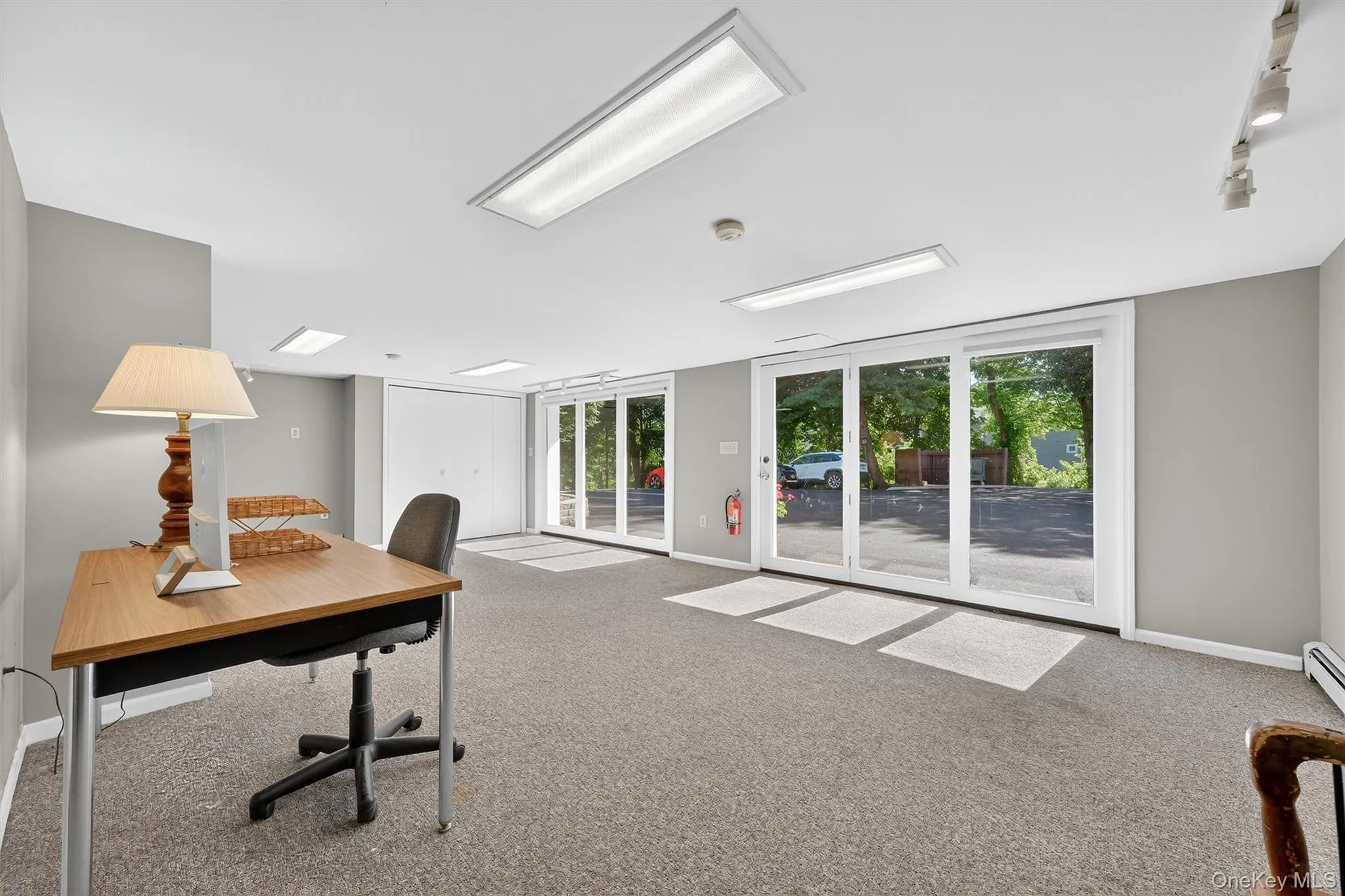 Enormous playroom - perfect for media, hobbies, in home business, and more Enormous playroom - perfect for media, hobbies, in home business, and more