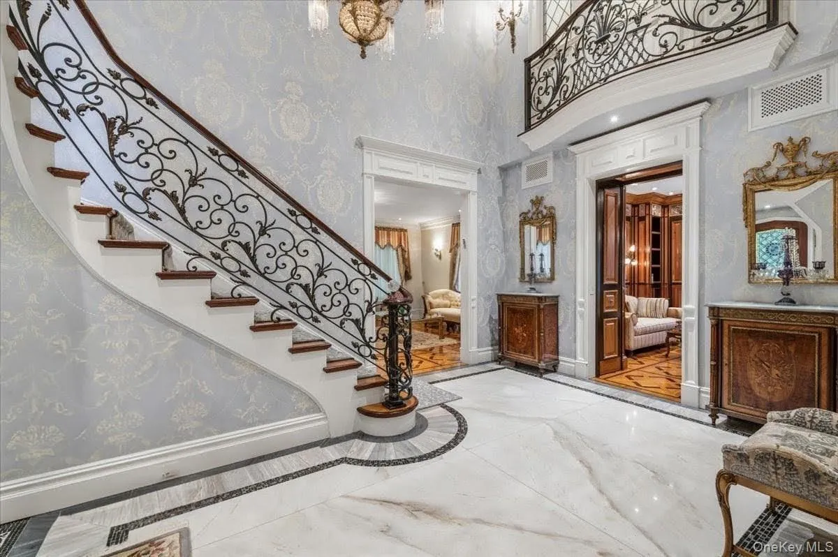 17 Sutton Place, Hempstead, NY, 8 Bedrooms Bedrooms, 19 Rooms Rooms,9 BathroomsBathrooms,Residential,For Rent,Sutton,0,1025922 17 Sutton Place, Hempstead, NY, 8 Bedrooms Bedrooms, 19 Rooms Rooms,9 BathroomsBathrooms,Residential,For Rent,Sutton,0,1025922