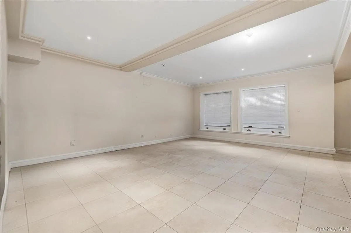 17 Sutton Place, Hempstead, NY, 8 Bedrooms Bedrooms, 19 Rooms Rooms,9 BathroomsBathrooms,Residential,For Rent,Sutton,0,1025922 17 Sutton Place, Hempstead, NY, 8 Bedrooms Bedrooms, 19 Rooms Rooms,9 BathroomsBathrooms,Residential,For Rent,Sutton,0,1025922