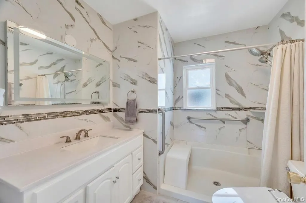 8726 249th Street, New York, NY, 3 Bedrooms Bedrooms, 6 Rooms Rooms,2 BathroomsBathrooms,Residential,For Rent,249th,0,1025925 8726 249th Street, New York, NY, 3 Bedrooms Bedrooms, 6 Rooms Rooms,2 BathroomsBathrooms,Residential,For Rent,249th,0,1025925