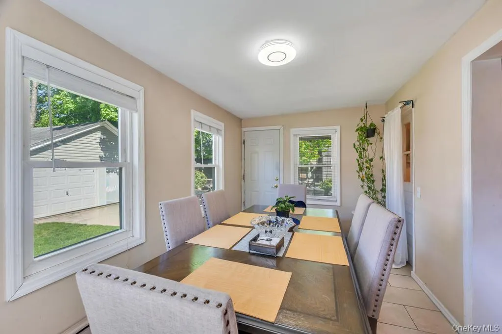8726 249th Street, New York, NY, 3 Bedrooms Bedrooms, 6 Rooms Rooms,2 BathroomsBathrooms,Residential,For Rent,249th,0,1025925 8726 249th Street, New York, NY, 3 Bedrooms Bedrooms, 6 Rooms Rooms,2 BathroomsBathrooms,Residential,For Rent,249th,0,1025925